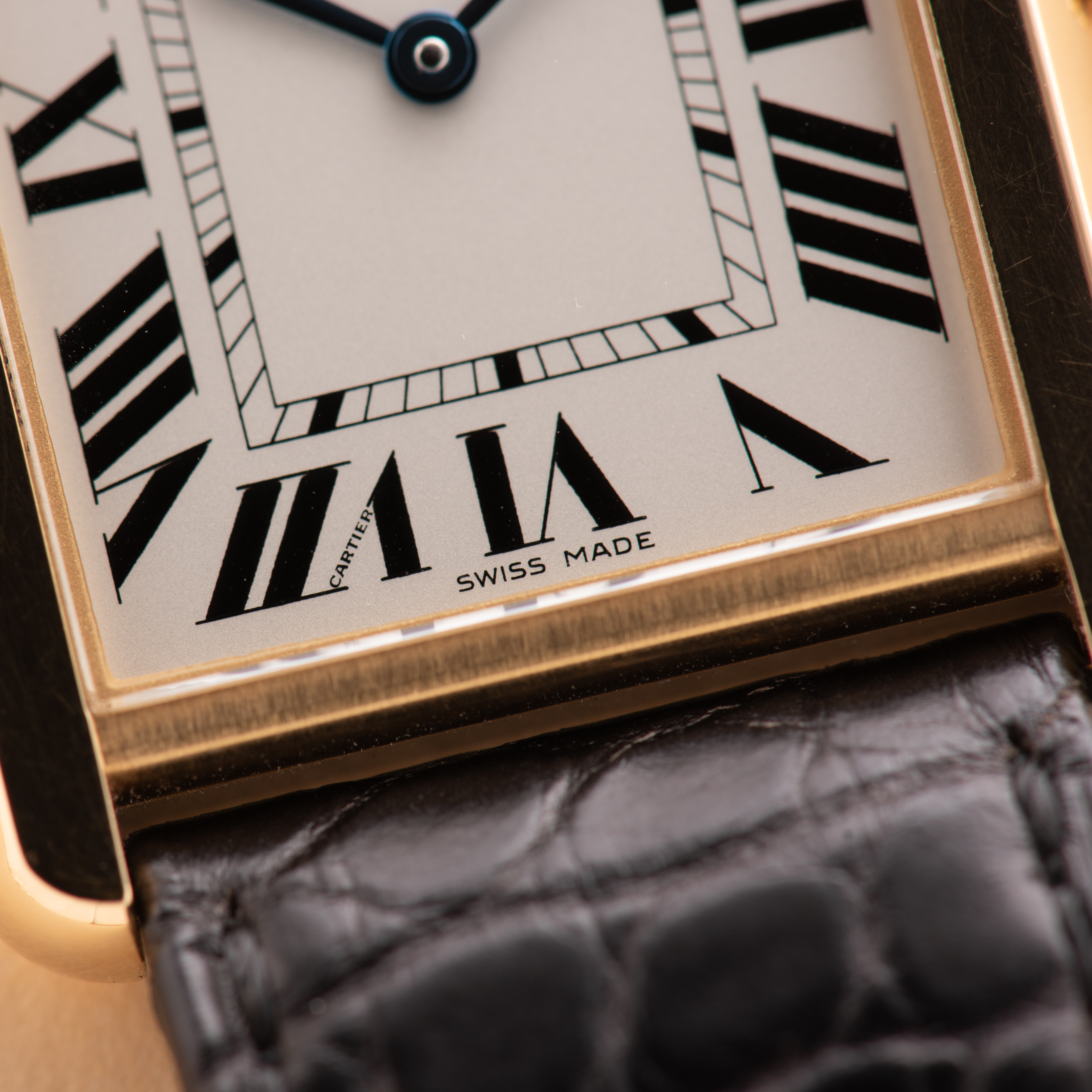 Zicht op Cartier Tank Solo LM ref 3167 Gold 18K/Steel Volledige set