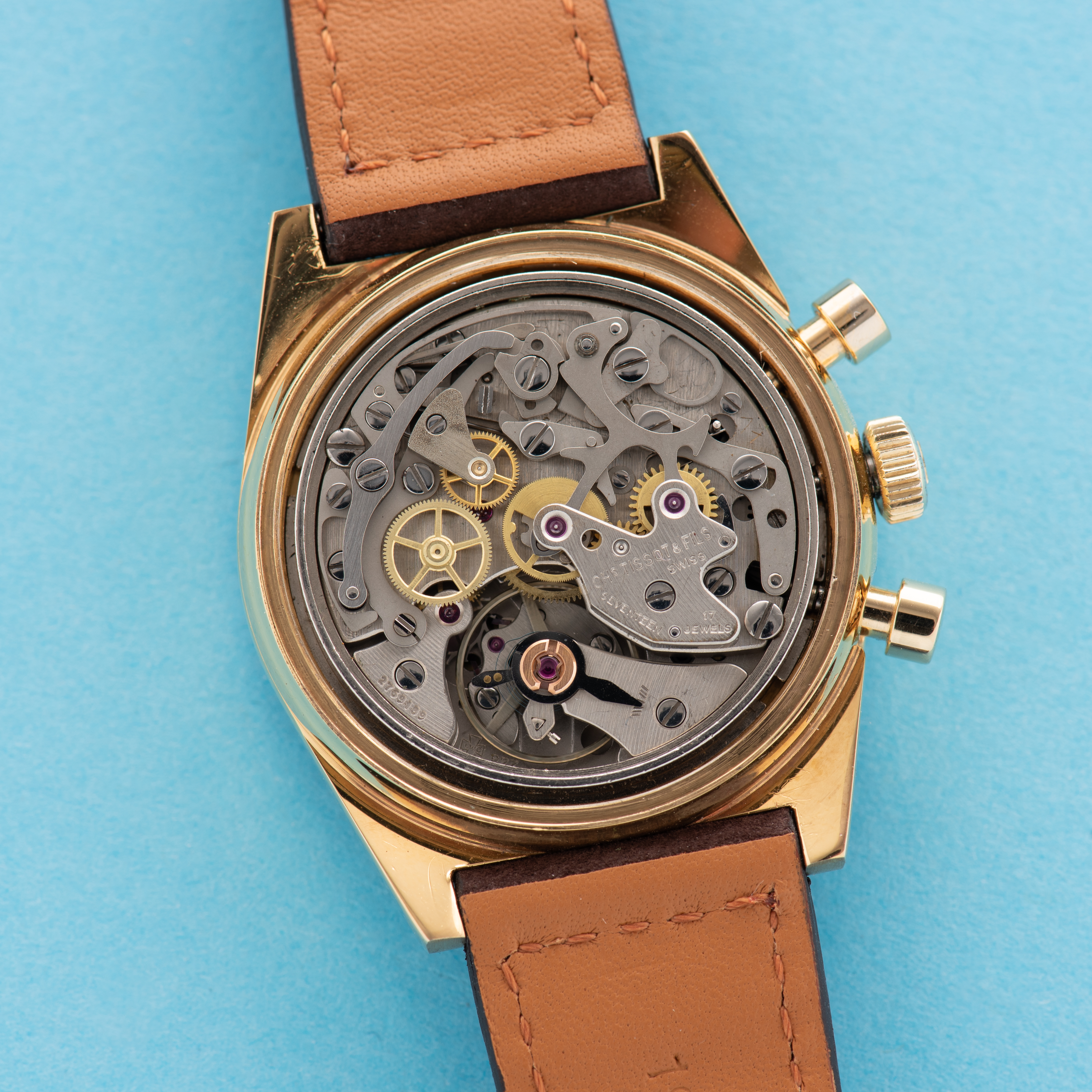 Vue de Tissot Swiss Chronographe PR 516 Lemania 873 réf 40528-1X