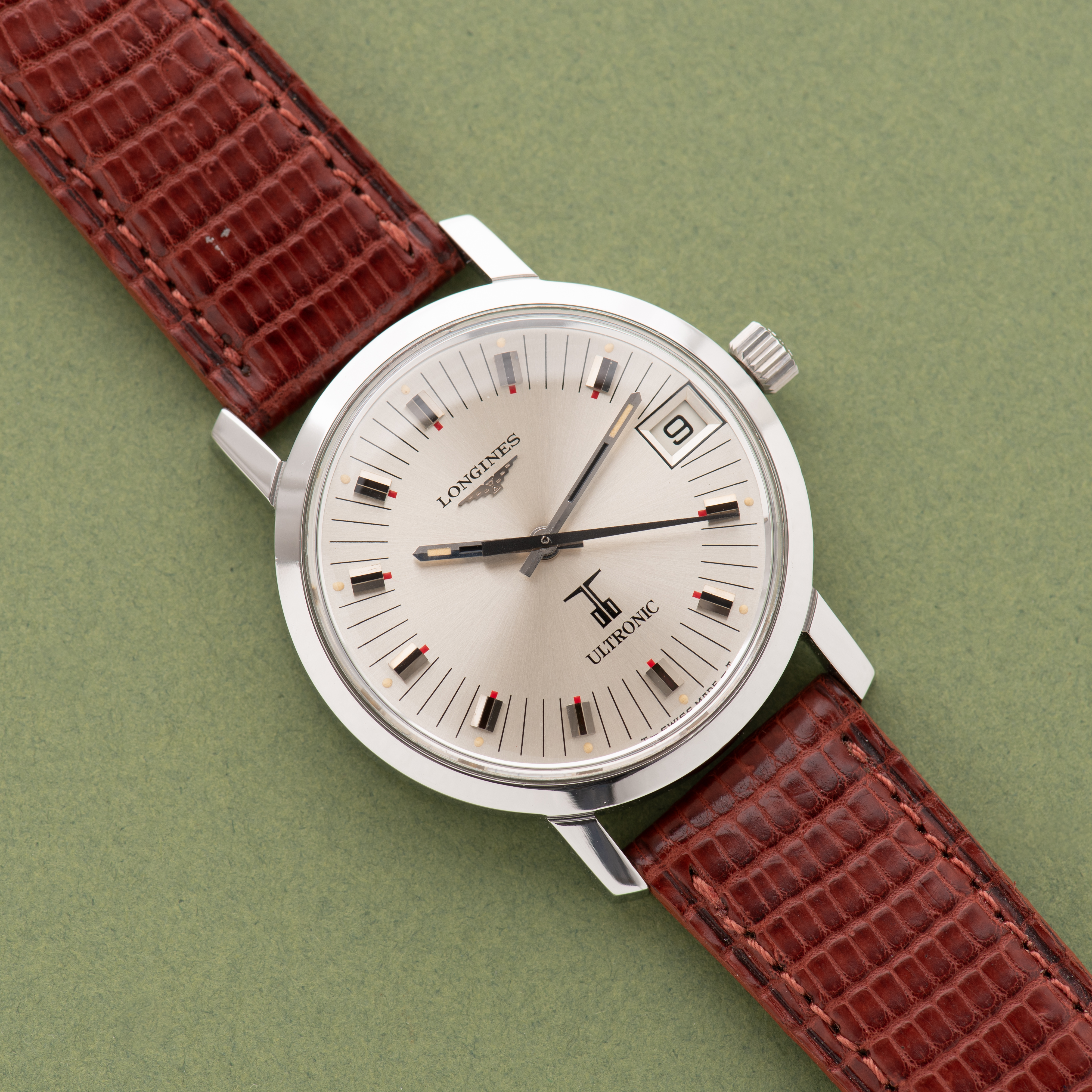 Zicht op Longines Ultronic ref 8623-1 cal 6312