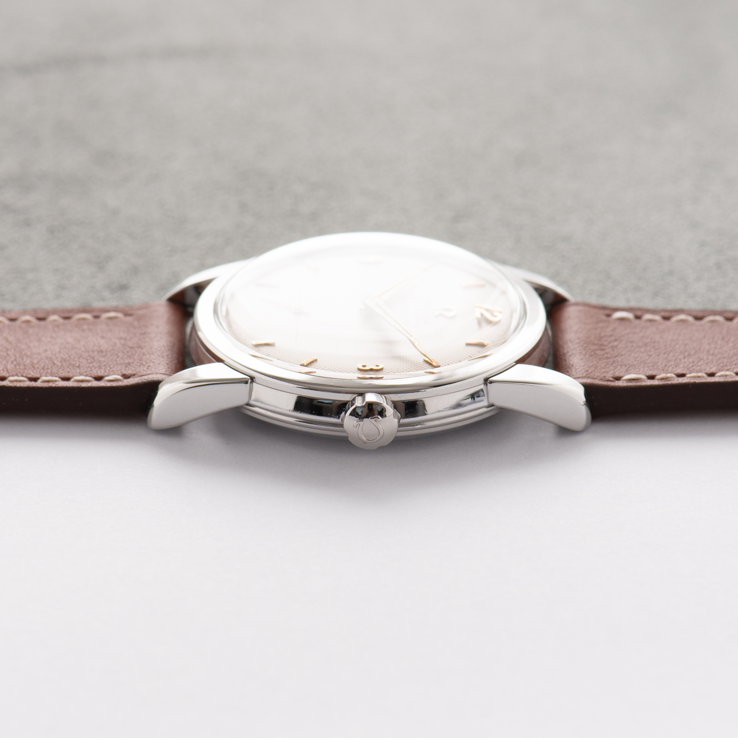 Zicht op Omega Automatic Seamaster HoneyComb Dial réf 2846 2 SC 2848 cal 491 from 1954