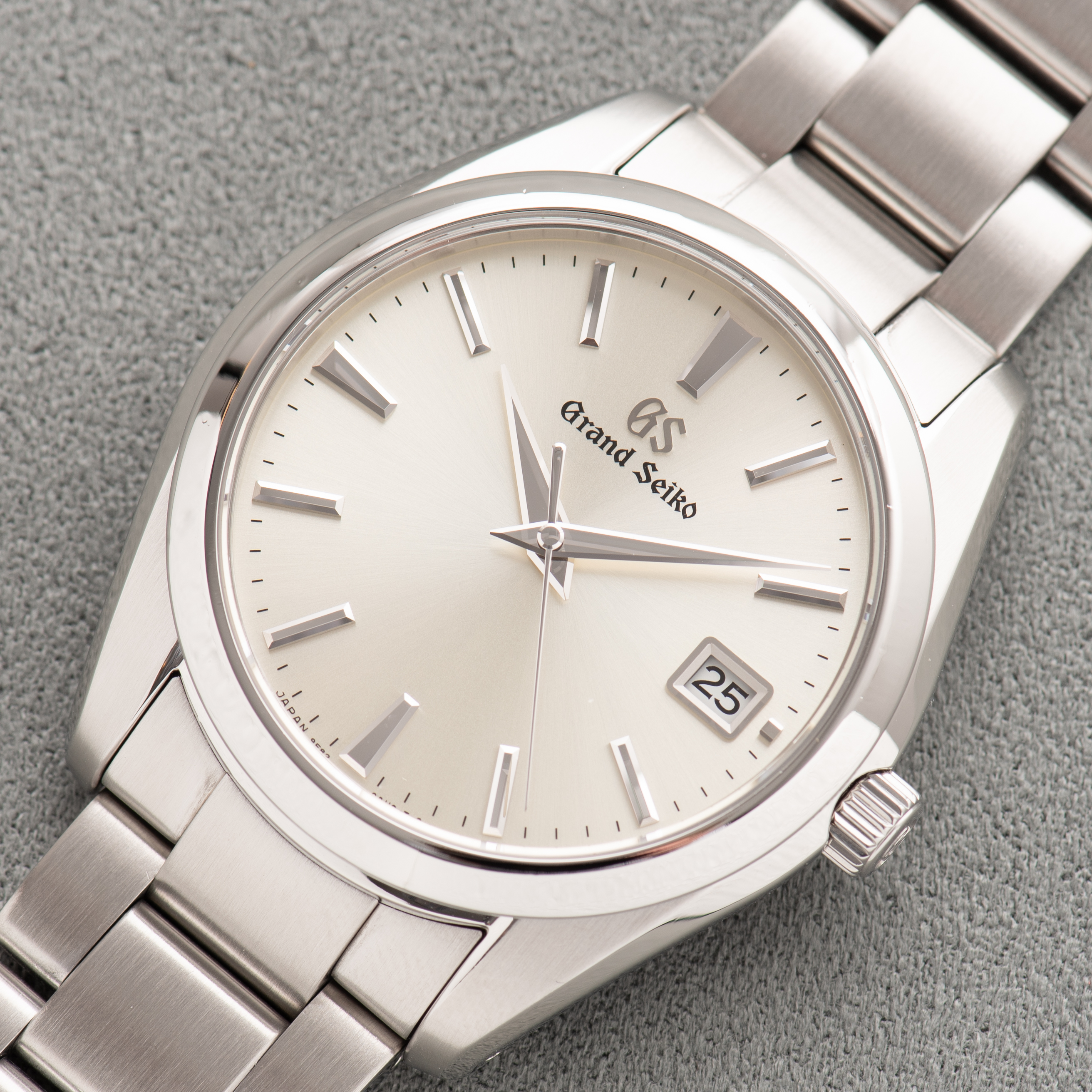 Zicht op Grand Seiko Heritage Collection SBGX263G Full Set from 2019