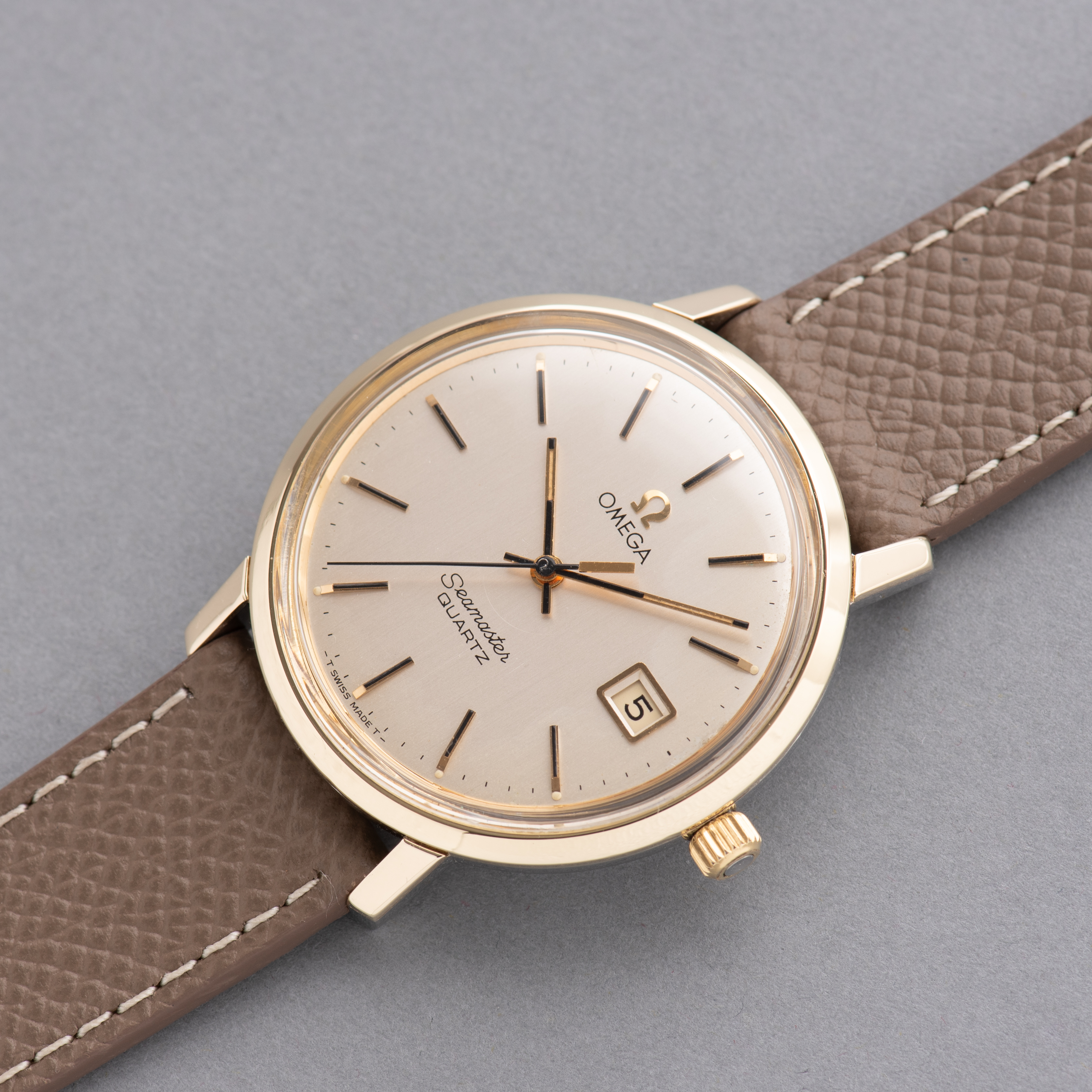 View of Omega Seamaster Quartz réf 196.4008 gold capped/steel from 1979