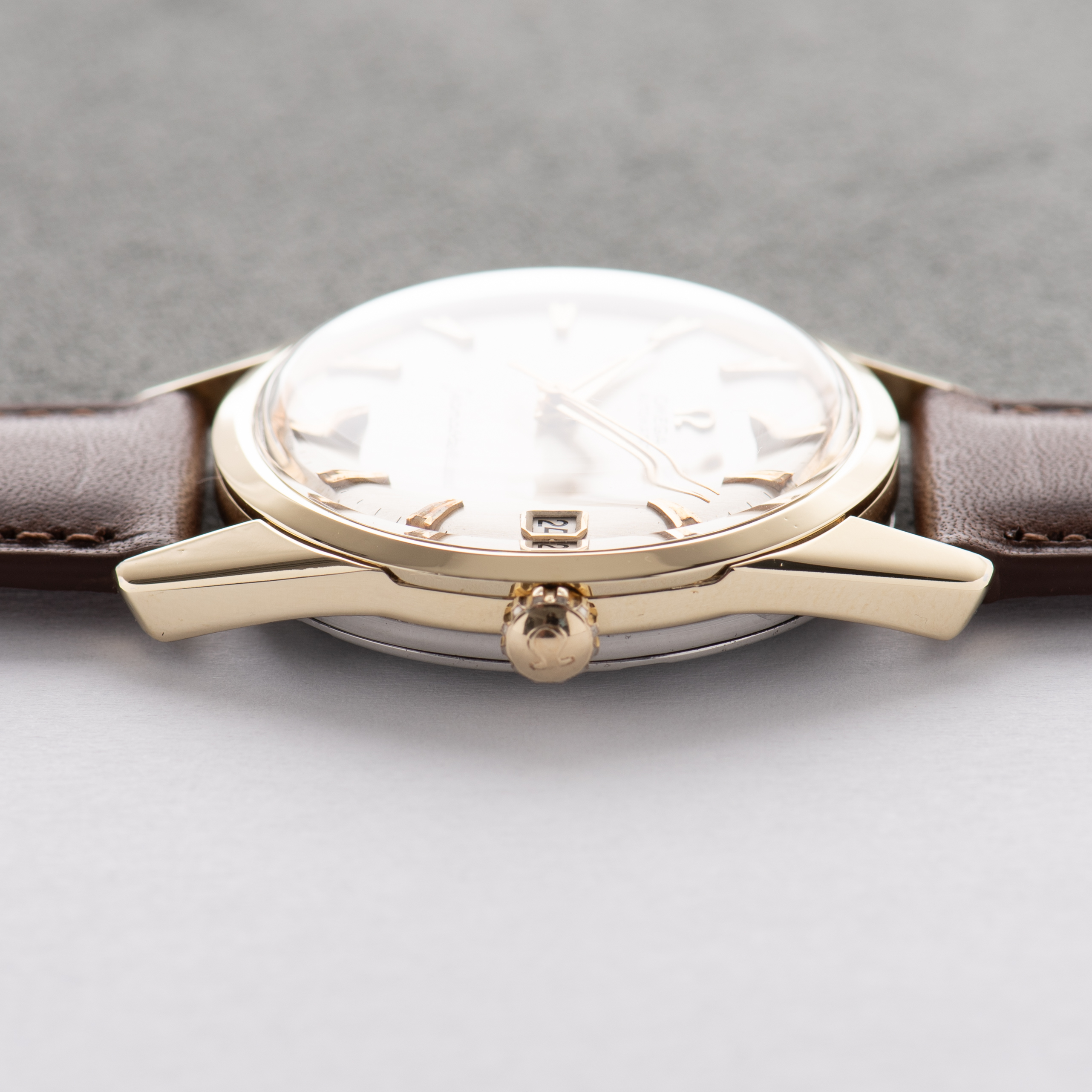 Vue de Omega Seamaster Automatic Silver Dial réf 14701.61 SC cal 562 from 1961