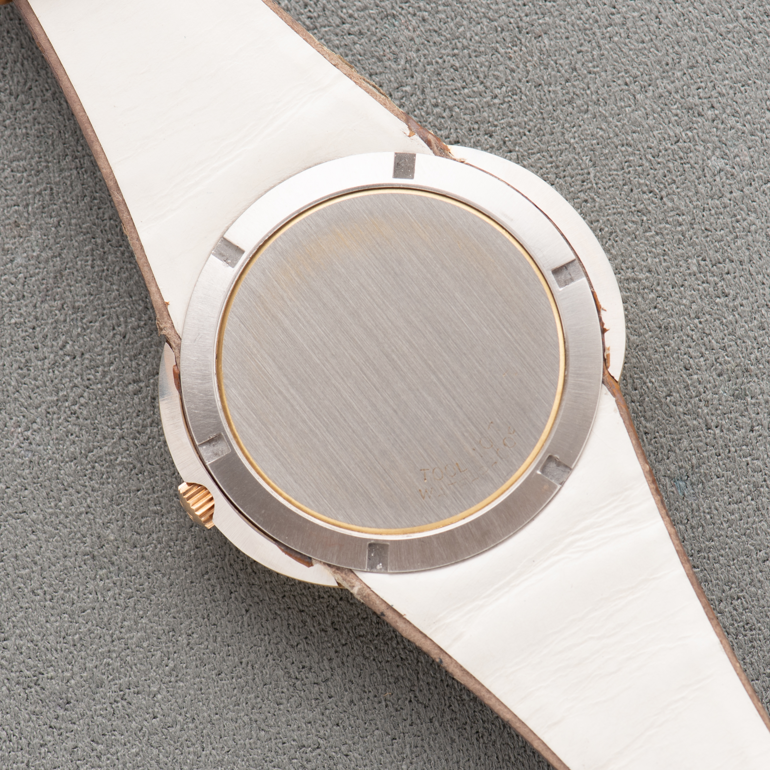 Vue de Omega Genève Dynamic Automatic DD Gold Capped Ultra Full Set 1974 réf 166.079
