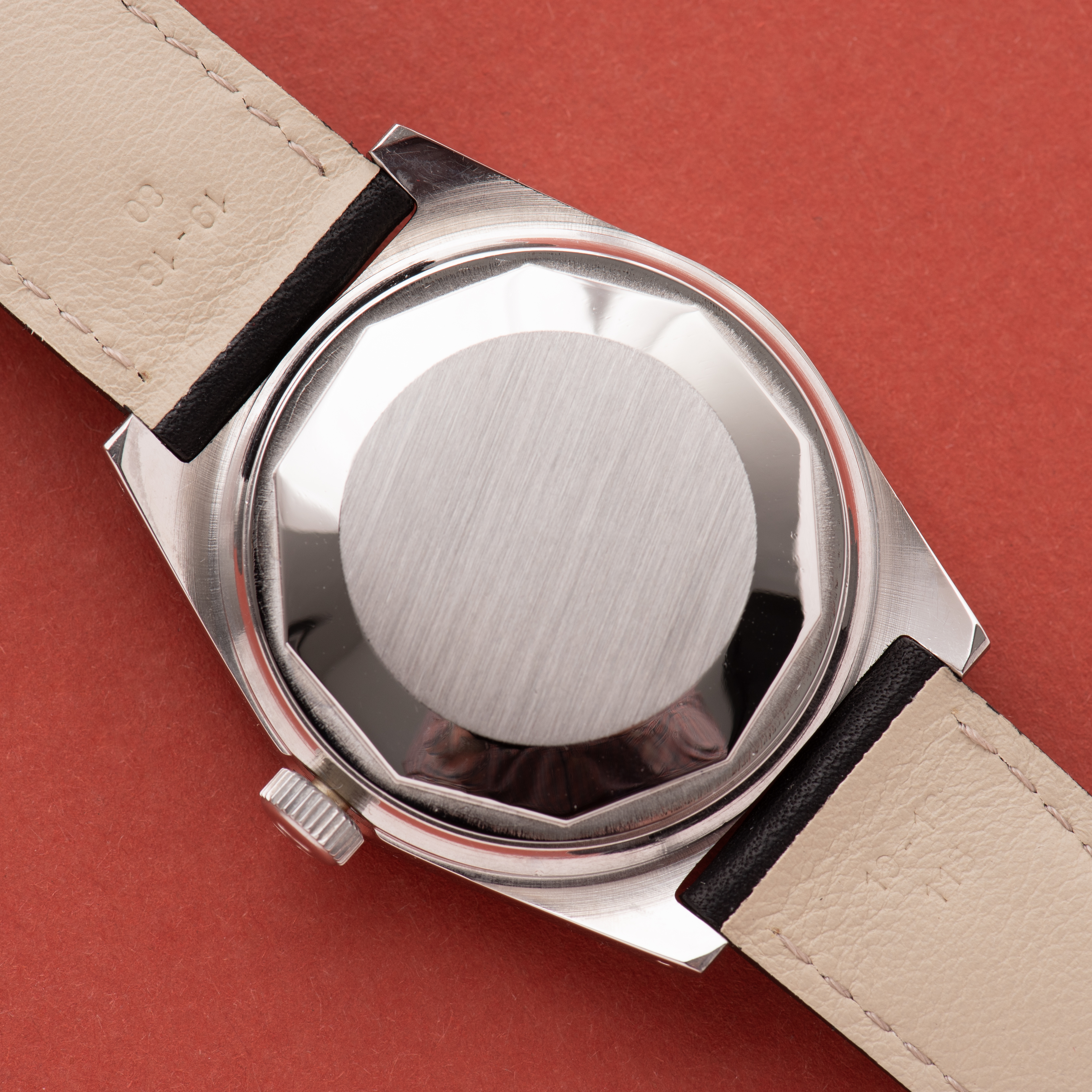 Zicht op Tissot Swiss Automatic PR516 Roger Moore Edition ref 44622-6X