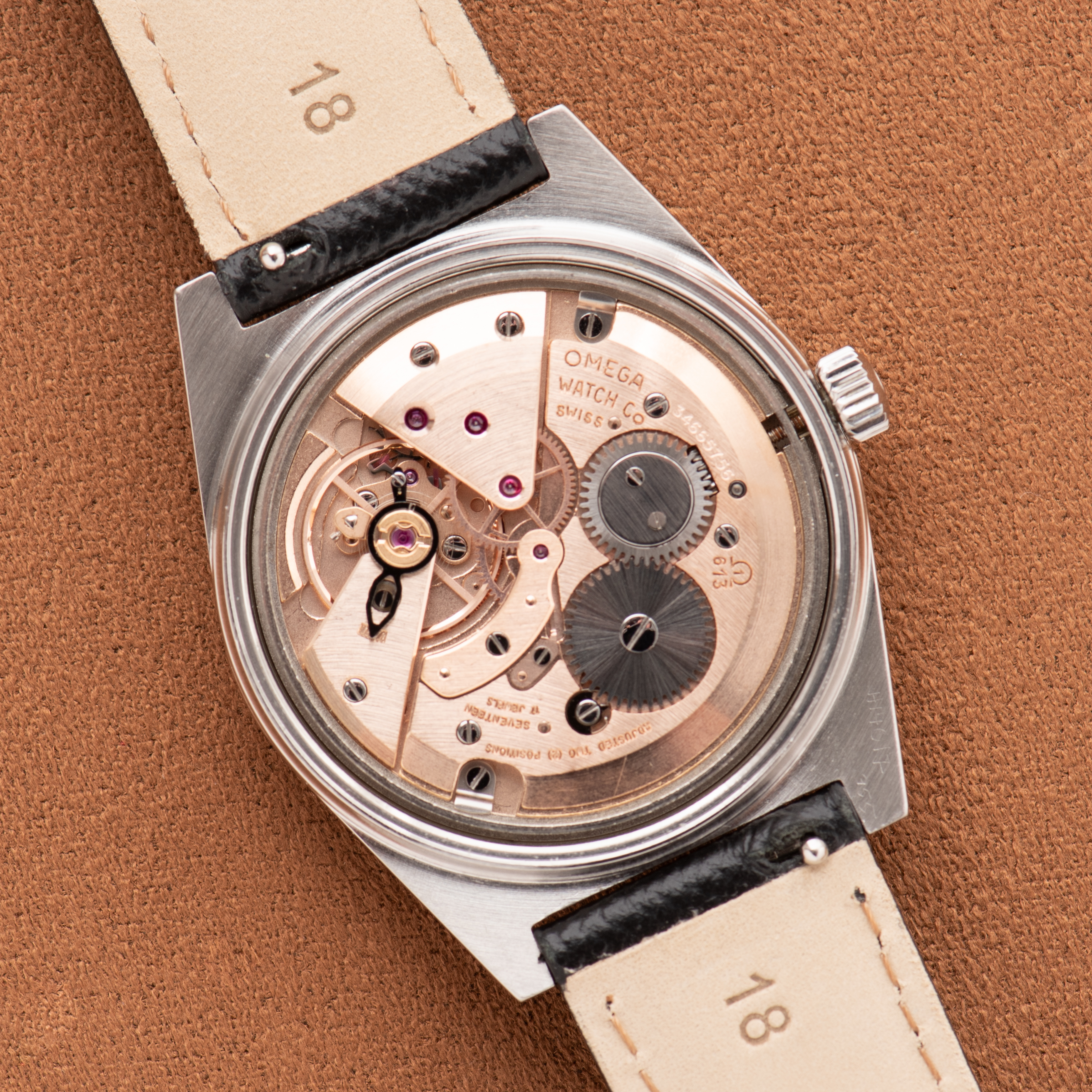 View of Omega Genève Date Silver Dial Réf 136.0049 from 1972