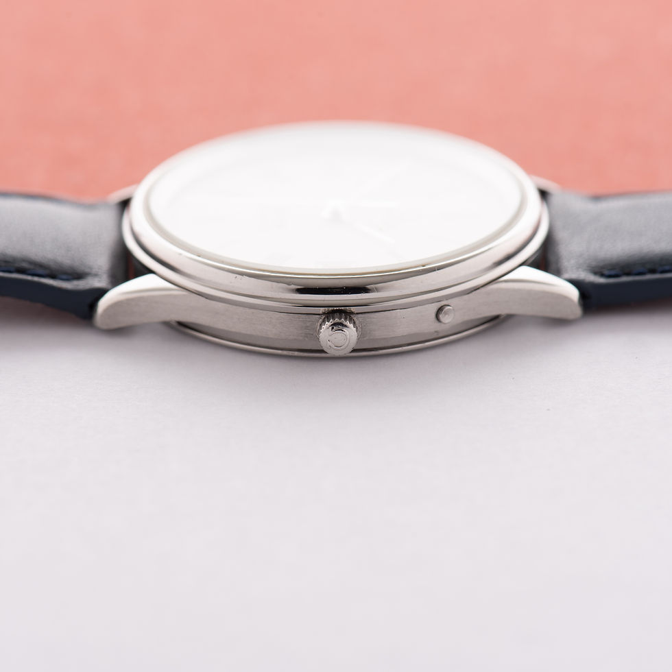 Thumbnail: Omega de Ville Quartz White Dial Réf 196.0164 from 1980