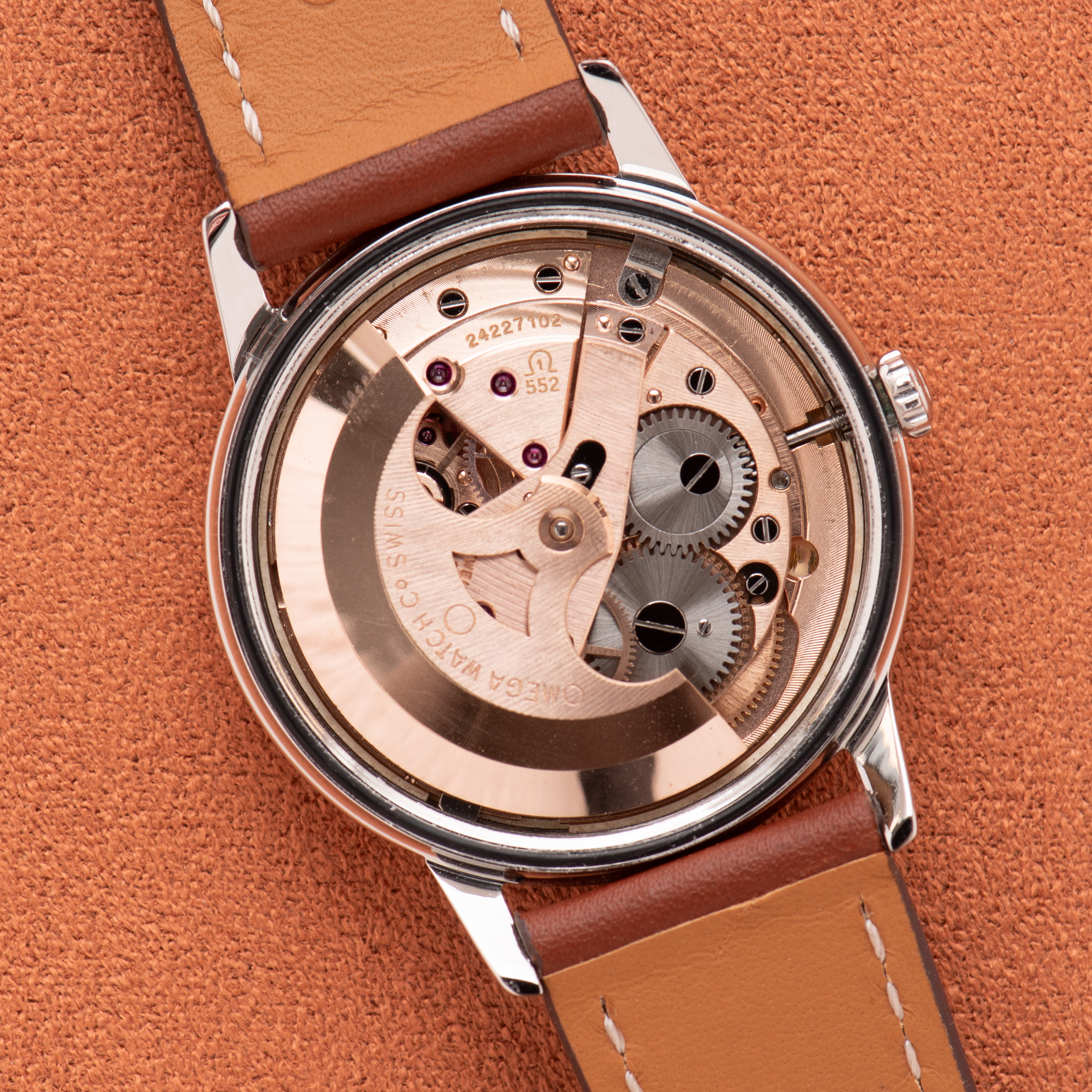 View of Omega Automatic Seamaster Silver Dial réf 165.002 cal 552 from 1966