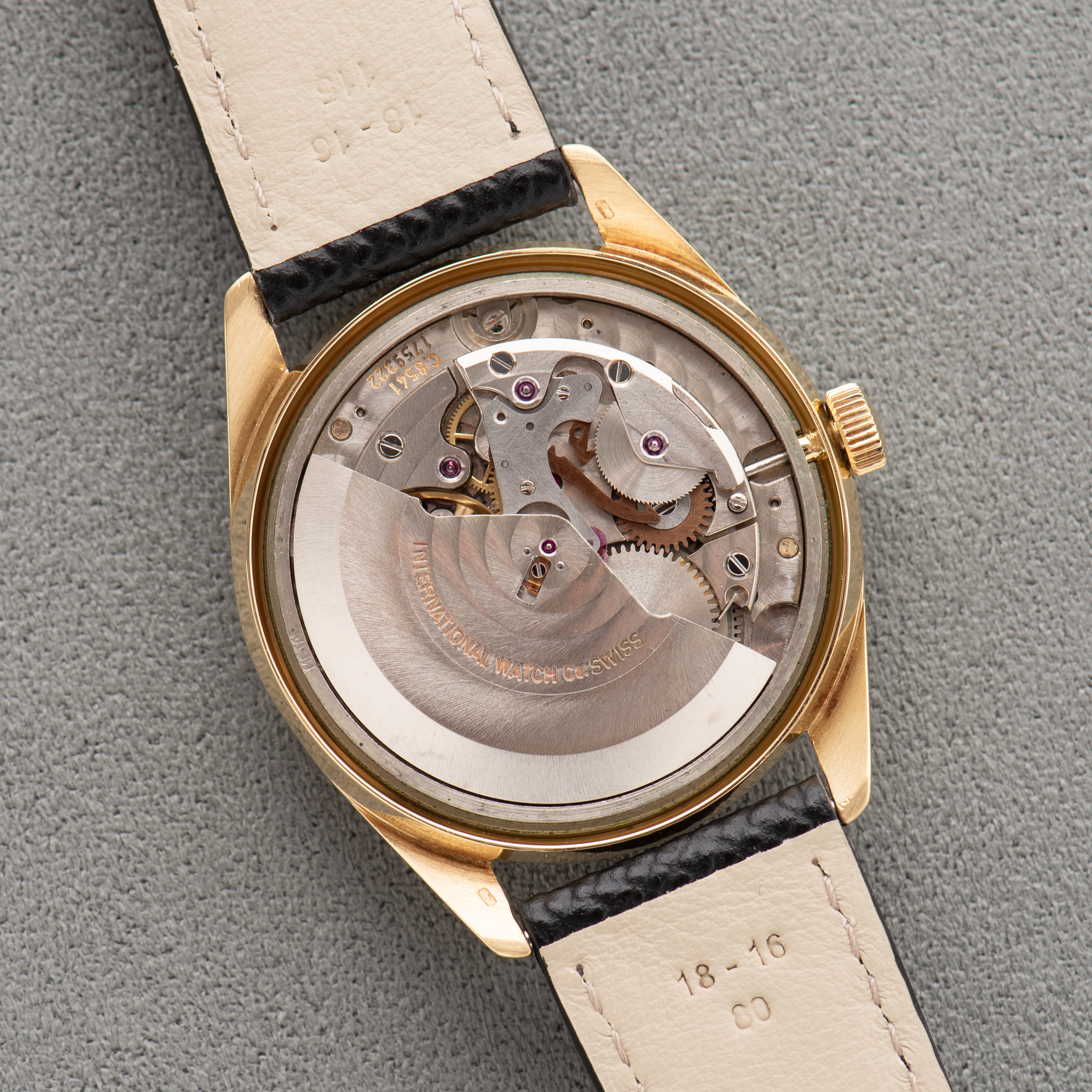 View of IWC International Watch Co Schaffhausen Automatic cal 8541 réf R810A
