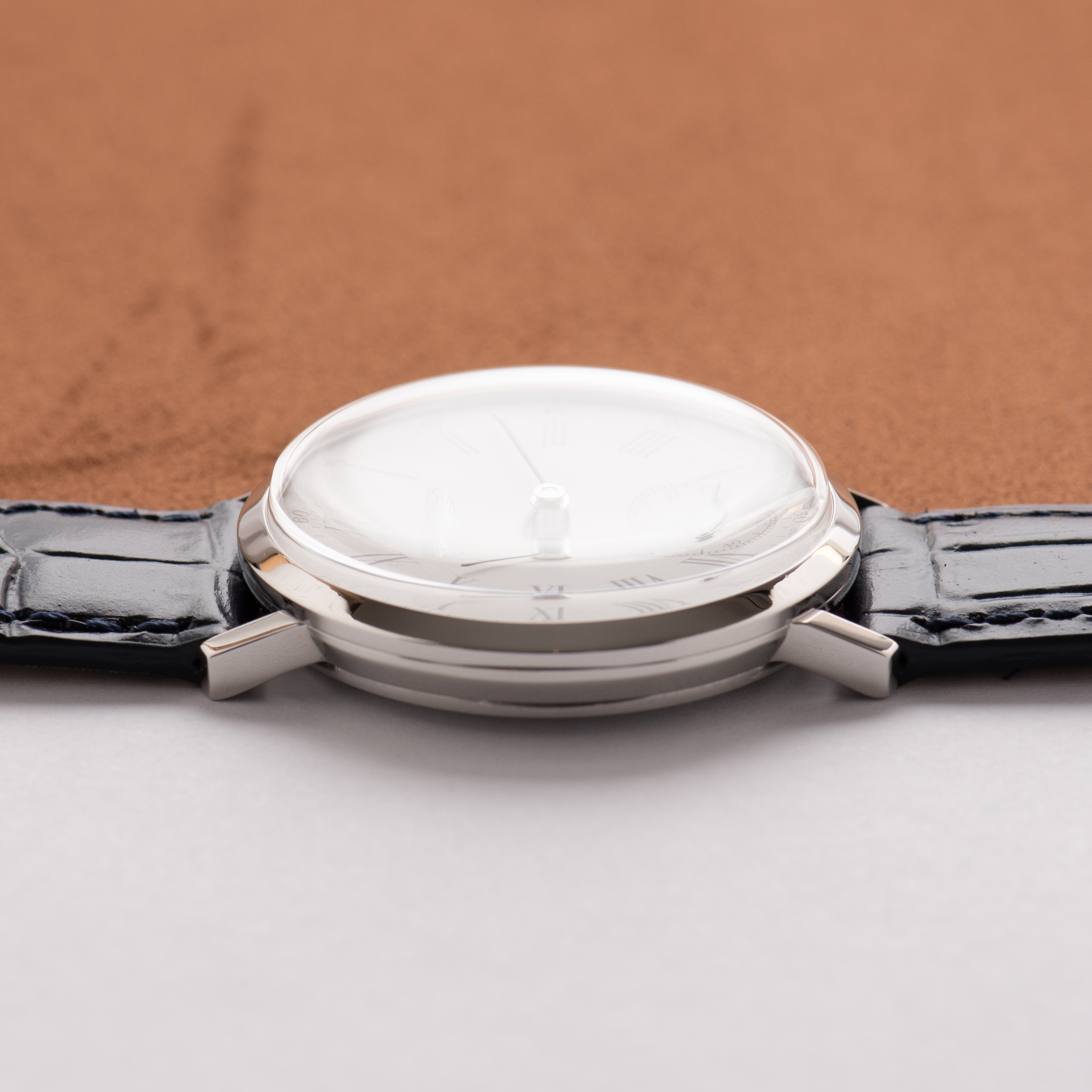 Vue de Longines Dress Watch mécanique White Roman Dial réf 1095 4 864
