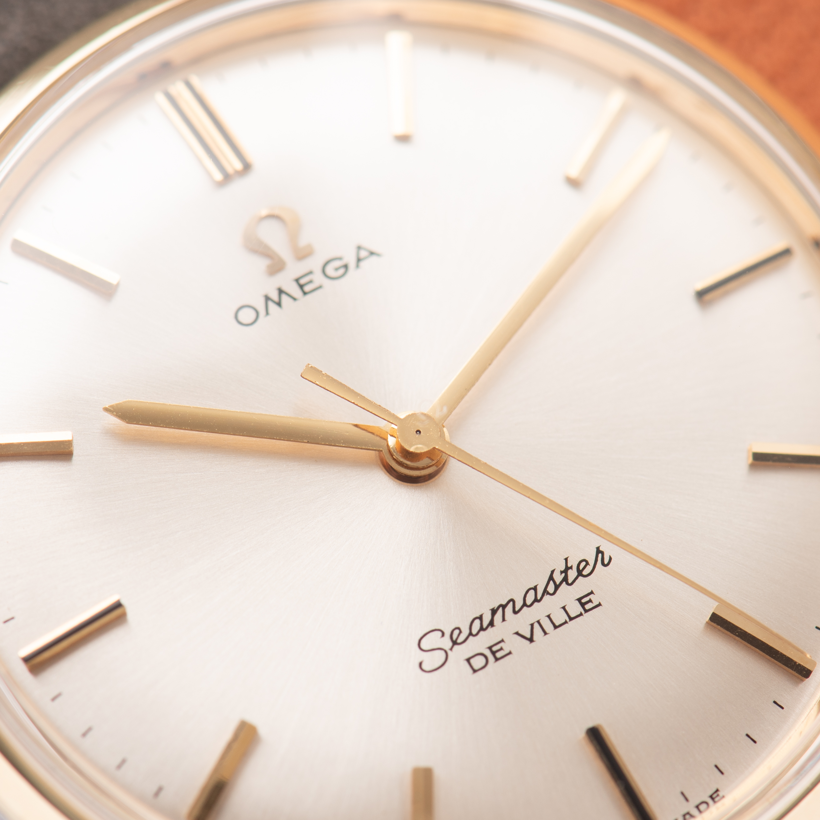 Vue de Omega Seamaster De Ville Date Gold/Steel Réf 135.020 from 1964