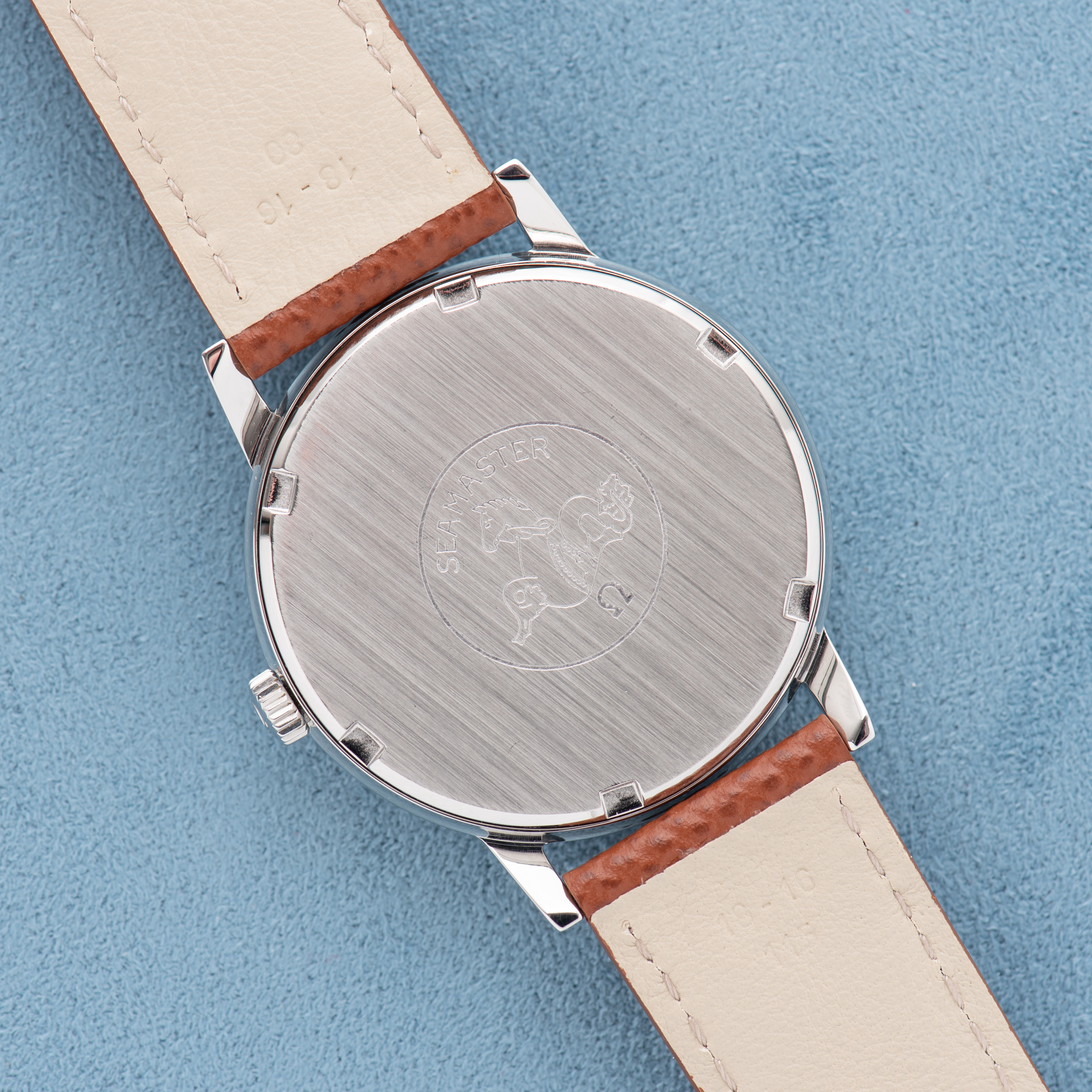 View of Omega Seamaster 600 date cal 611 from 1965 ref 136.011