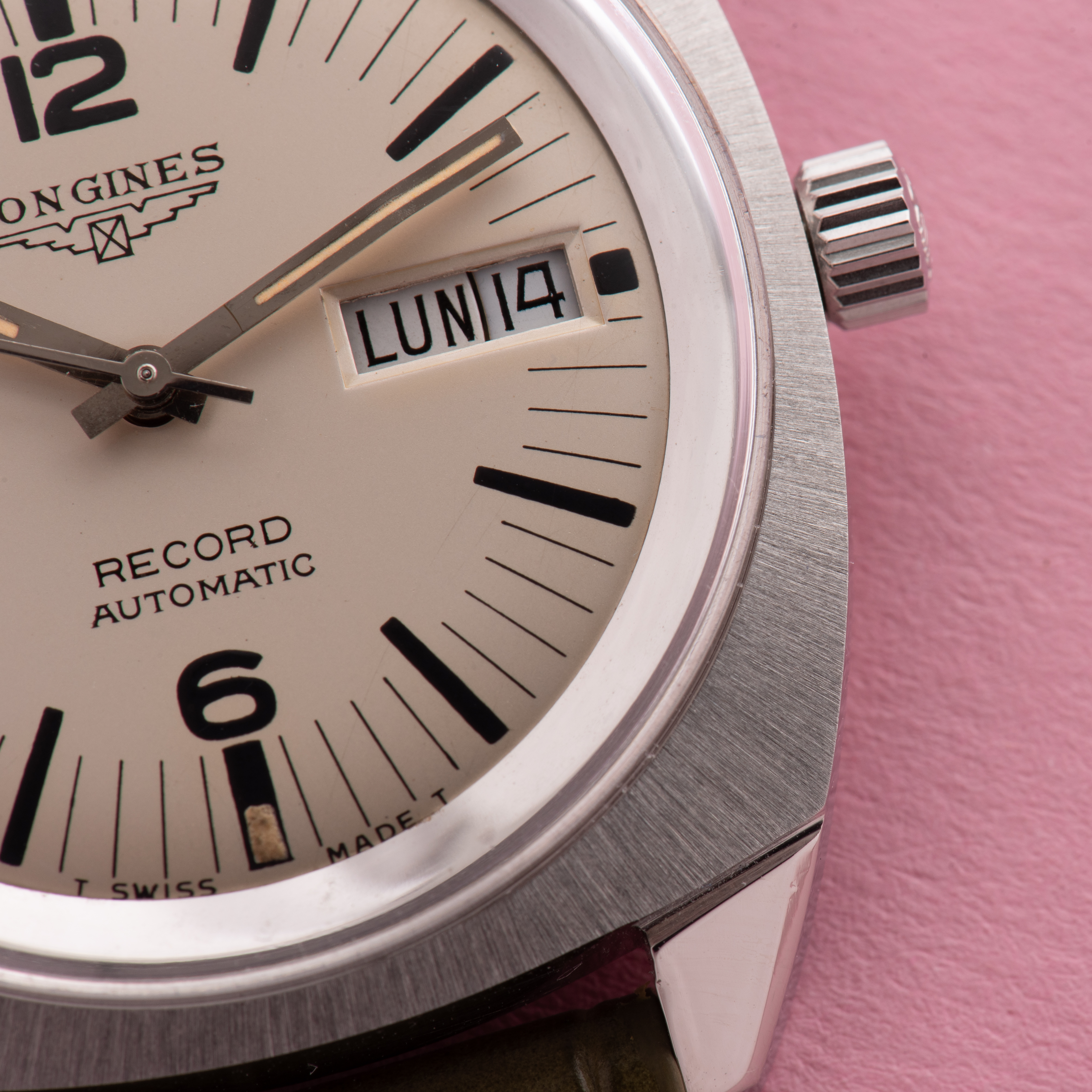 Vue de Longines Record Automatic ETA 2638 réf 504041