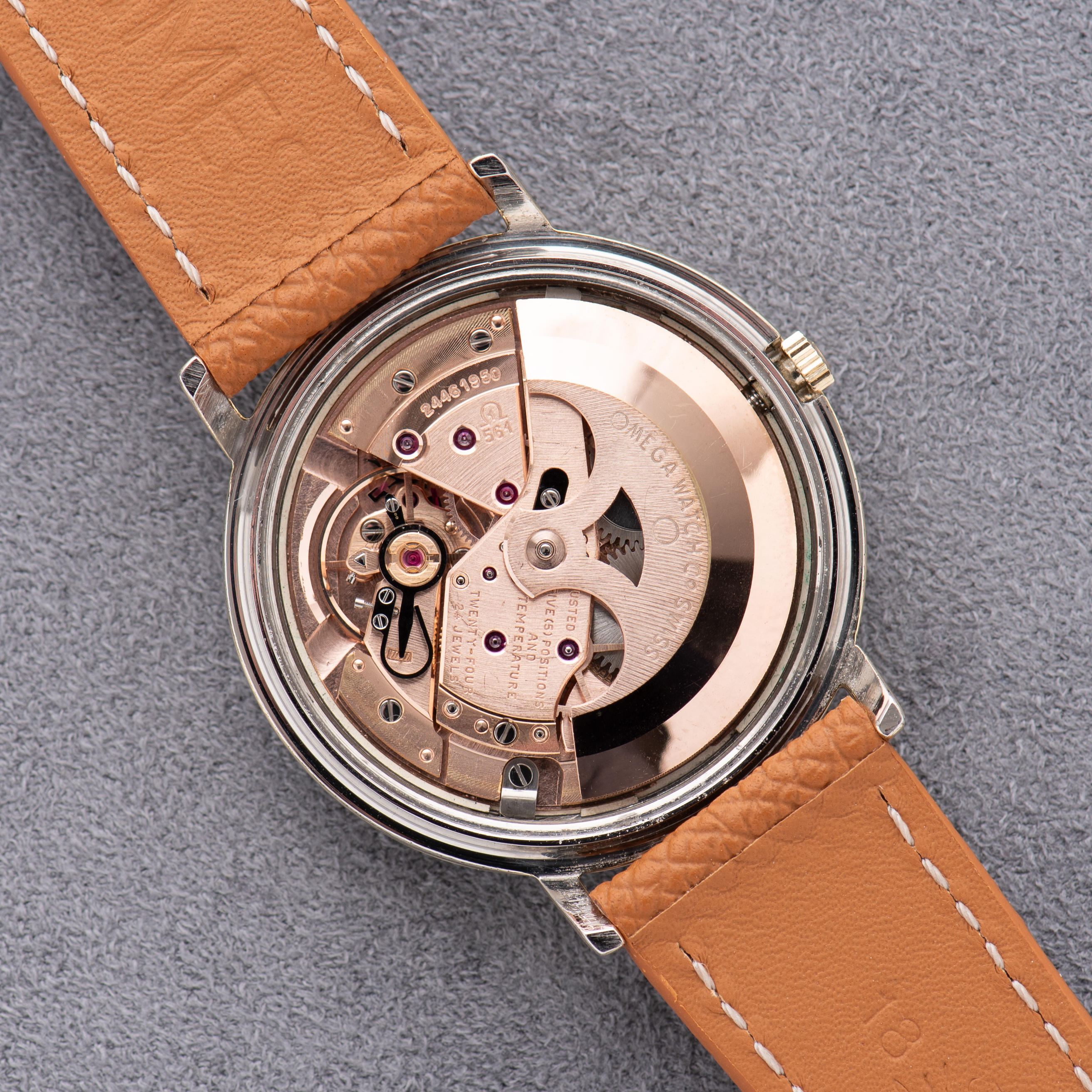 Zicht op Omega Automatic Chronometer Officially Certified Constellation réf 168.004