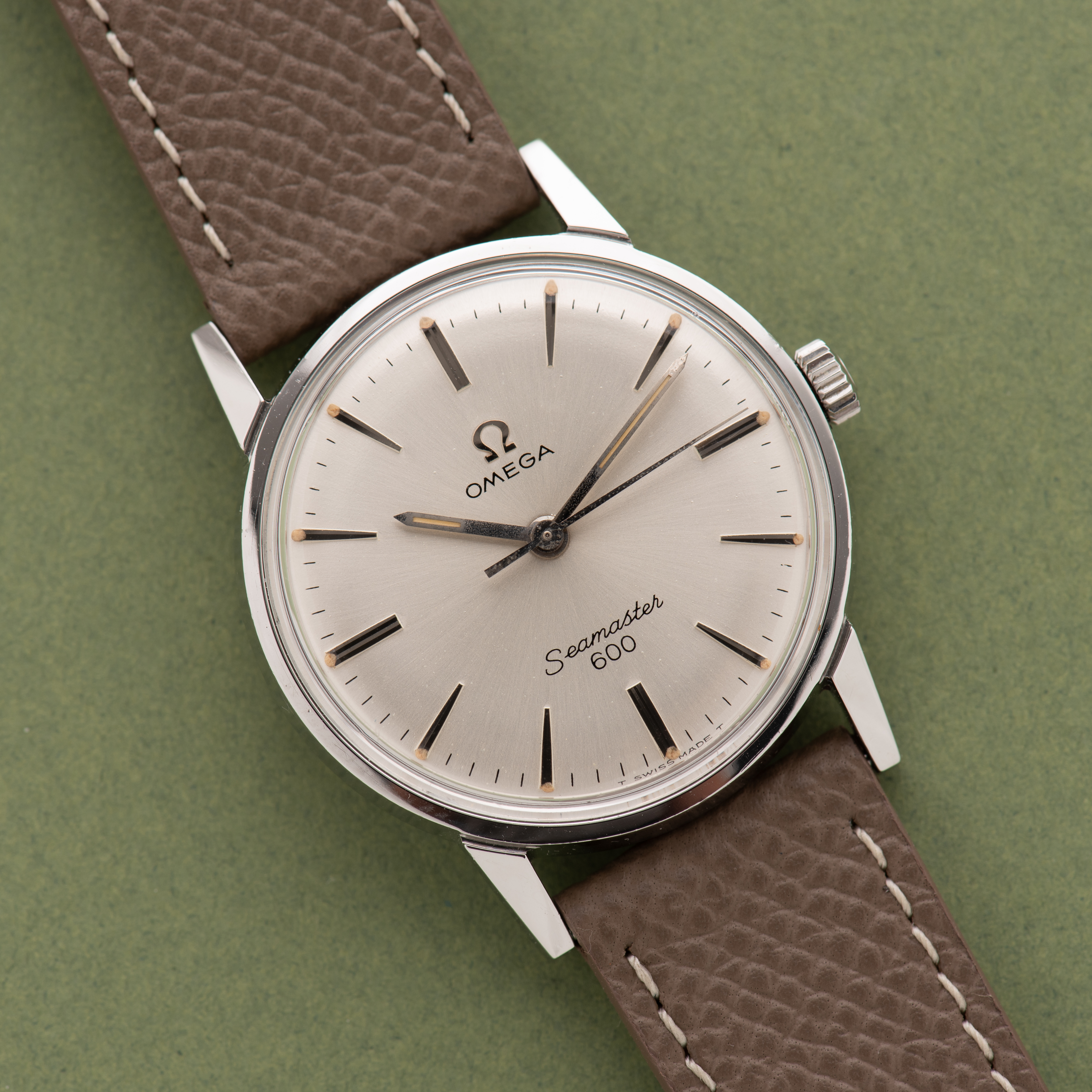 Vue de Omega Seamaster 600 cal 601 réf 135.012 from 1966