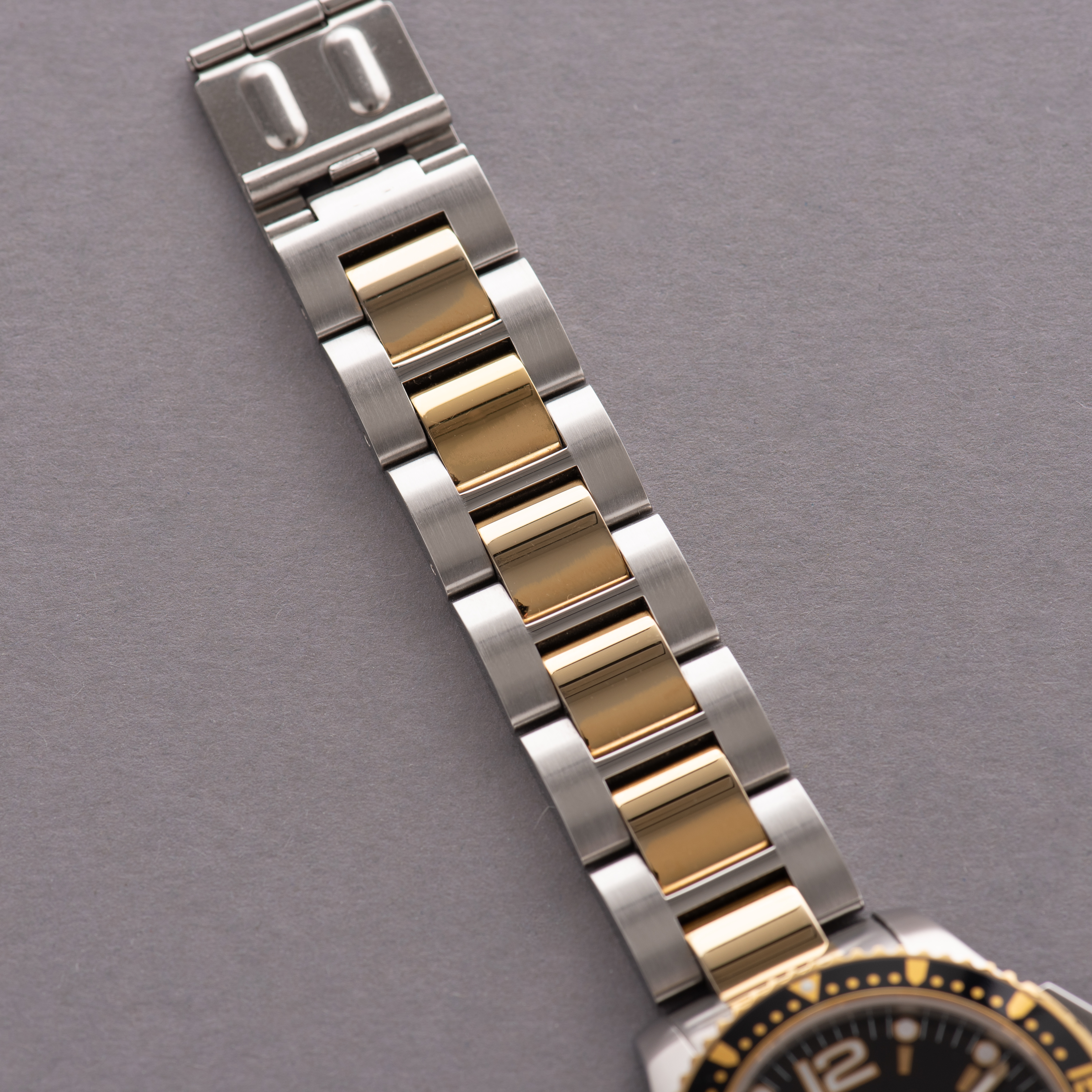 View of Longines HydroConquest L3.340.3 gold-plated/steel