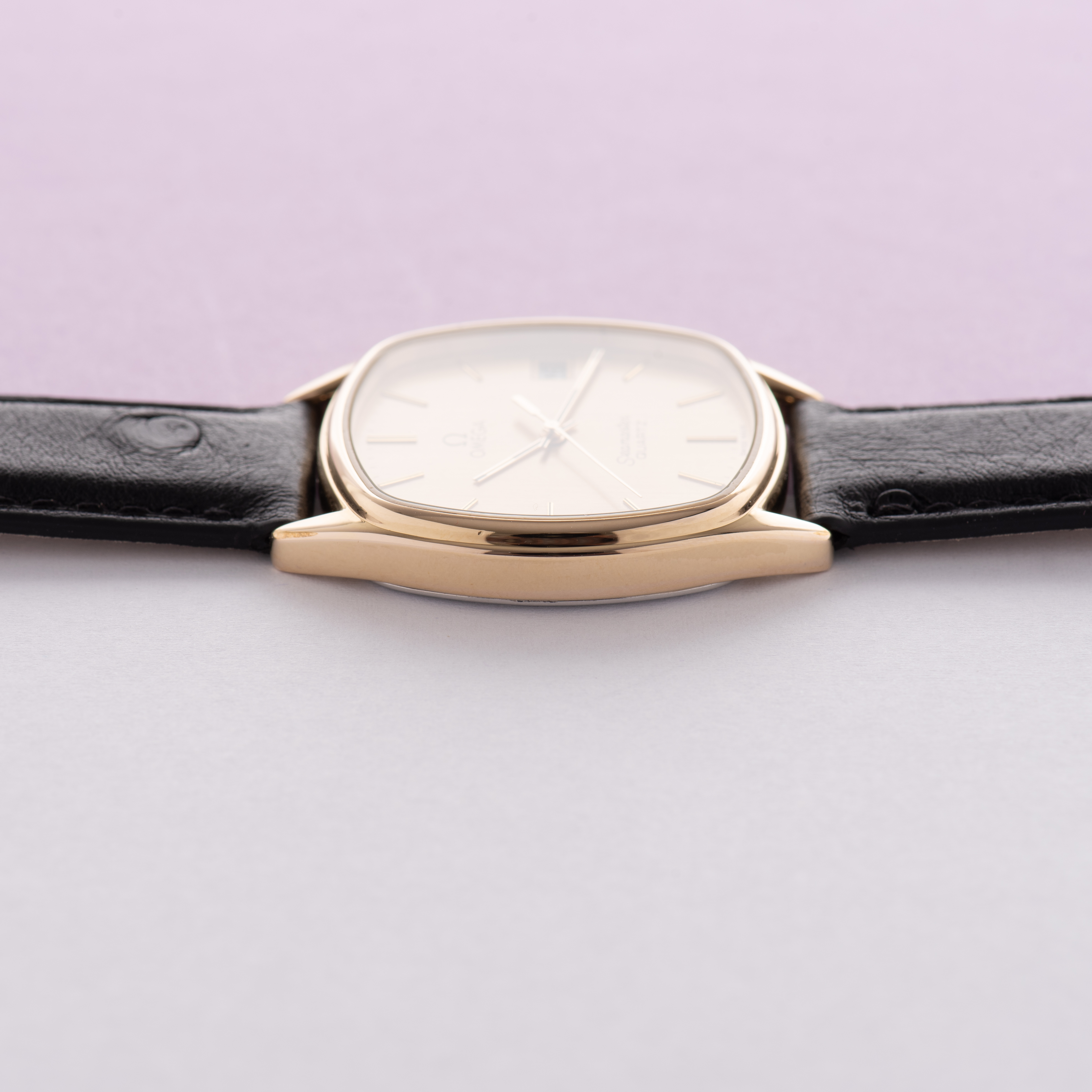 Vue de Omega Seamaster Quartz from 1980 Ref 196.0280 box and papers