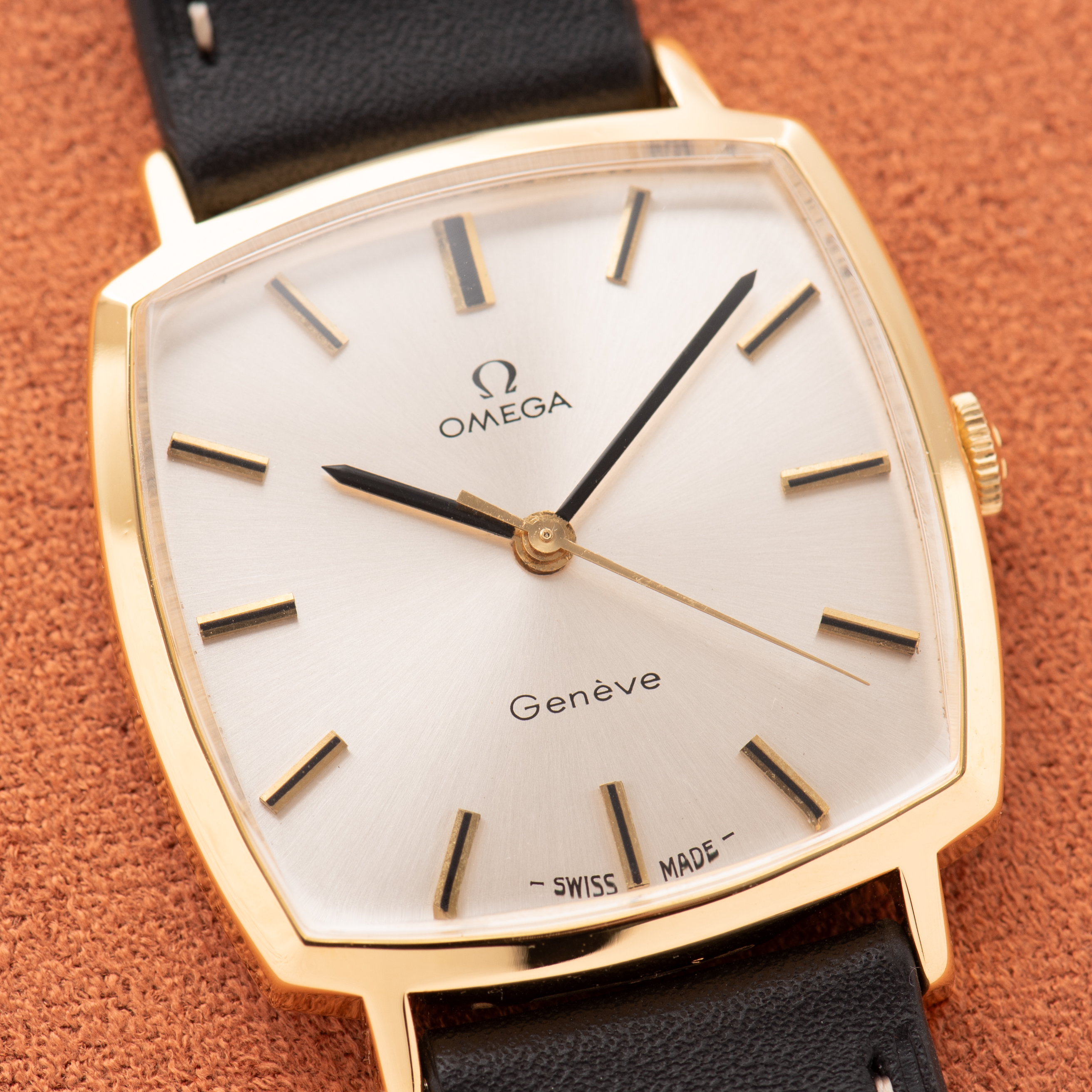 Vue de Omega Genève Classic GoldPlated réf 131.0042 from 1970