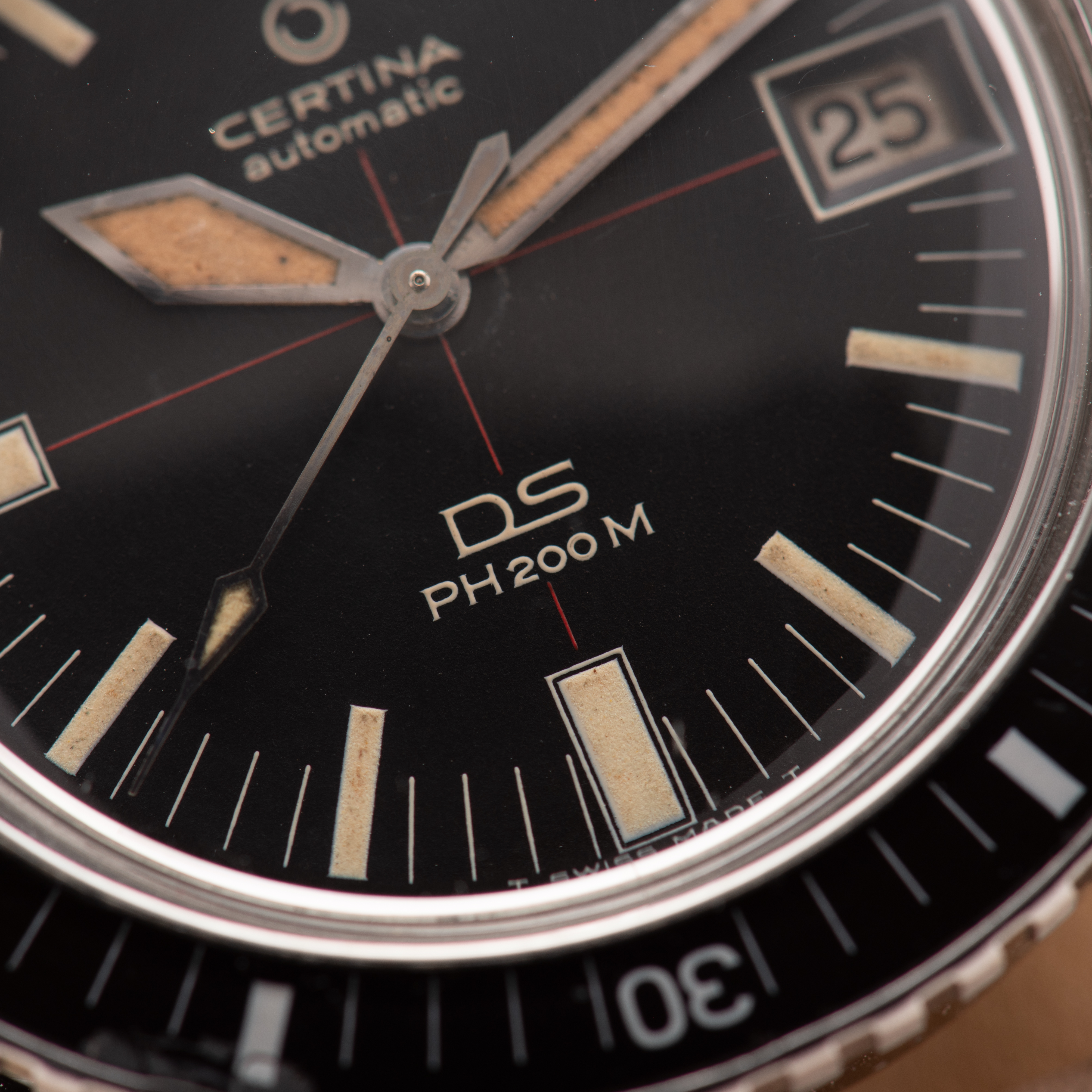 Zicht op Certina Automatic DS PH 200m ref 346.825