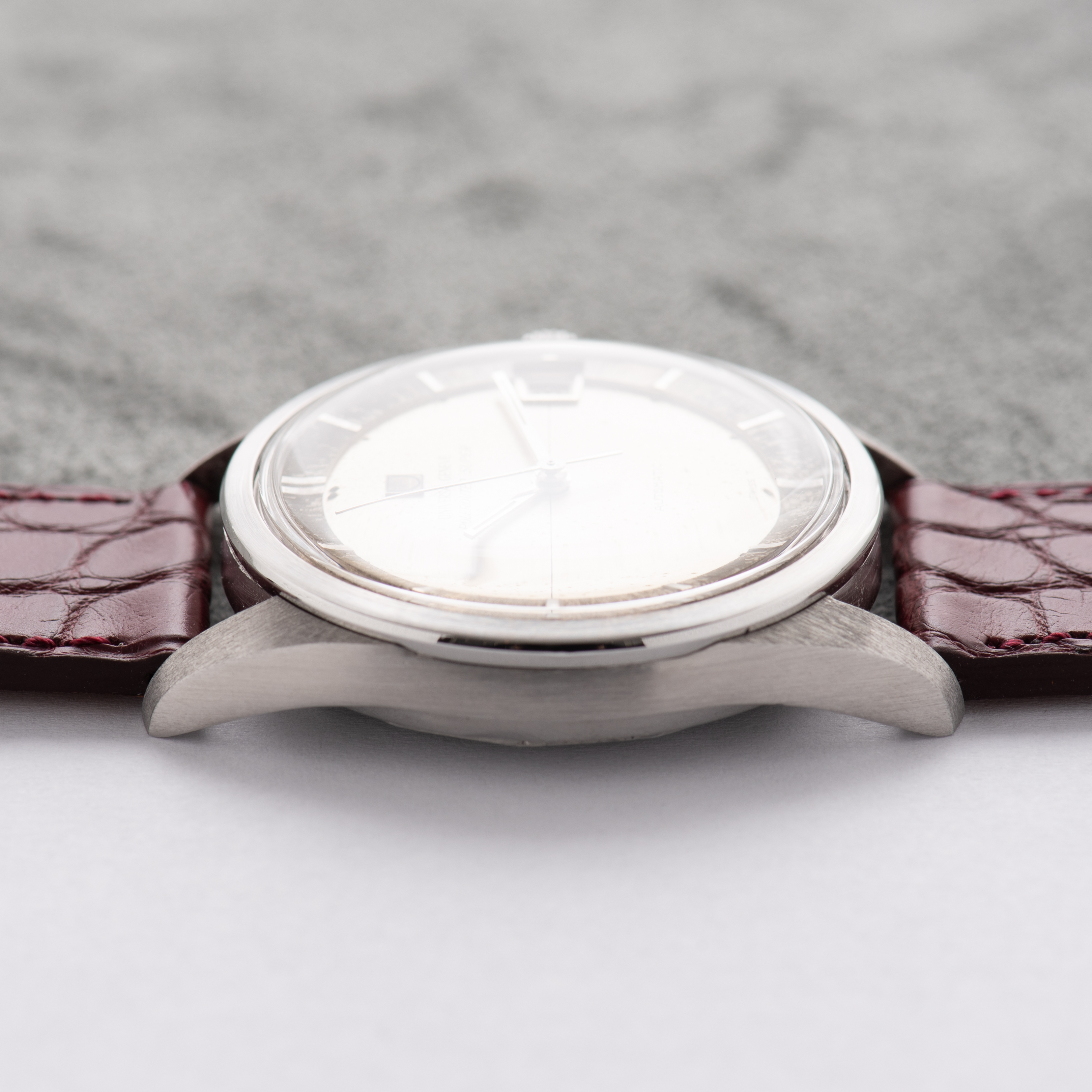 View of Universal Genève Polerouter Super Automatic Réf 869112-22 Cal 69