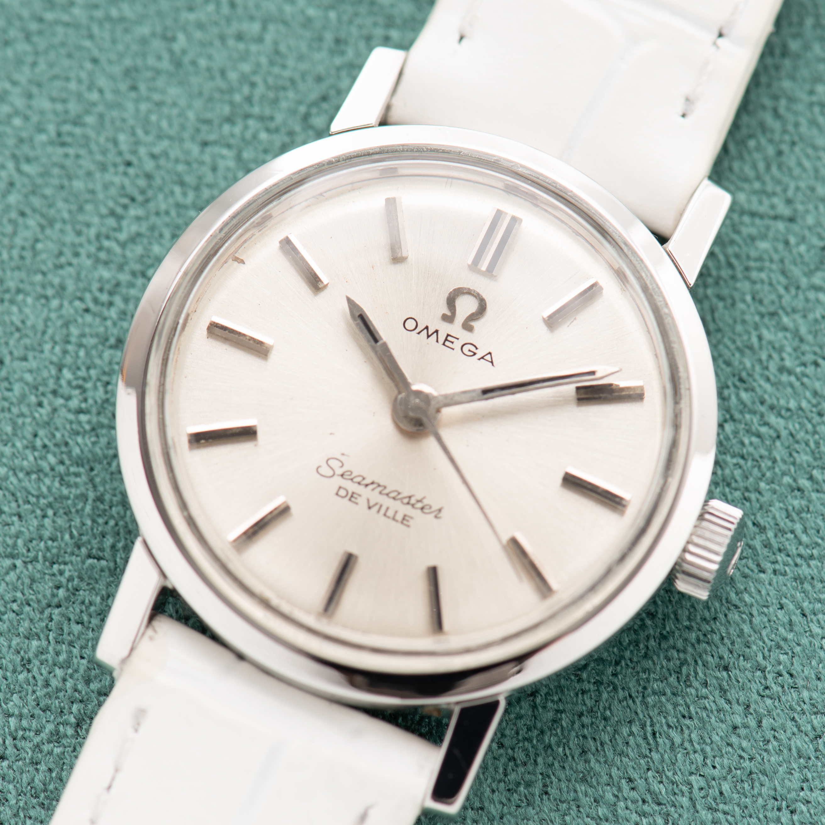 Vue de Omega Seamaster De Ville réf 535.004 cal 630 from 1963
