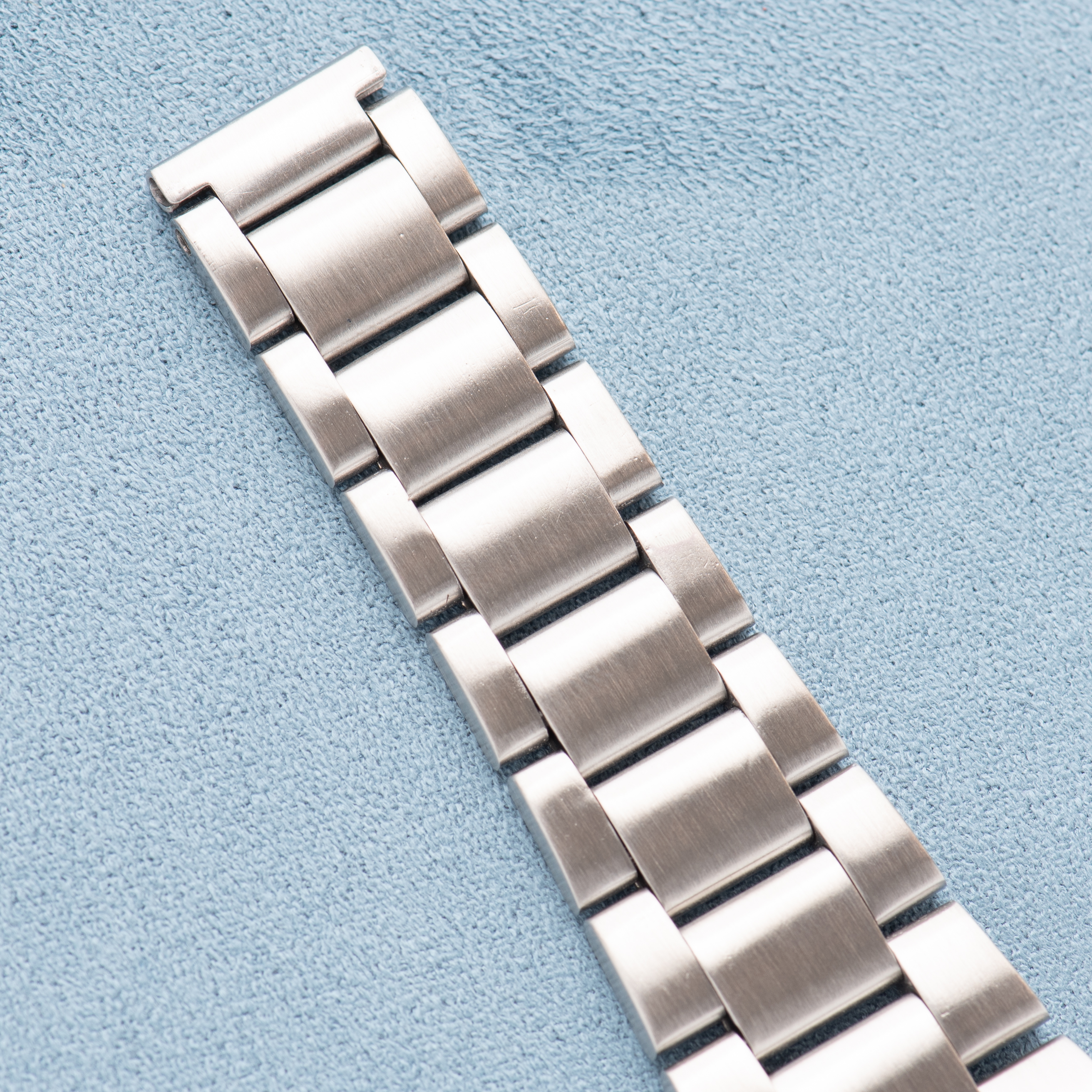 View of Omega Automatic Seamaster Cosmic 2000 Spider dial Réf 166.0129 from 1973