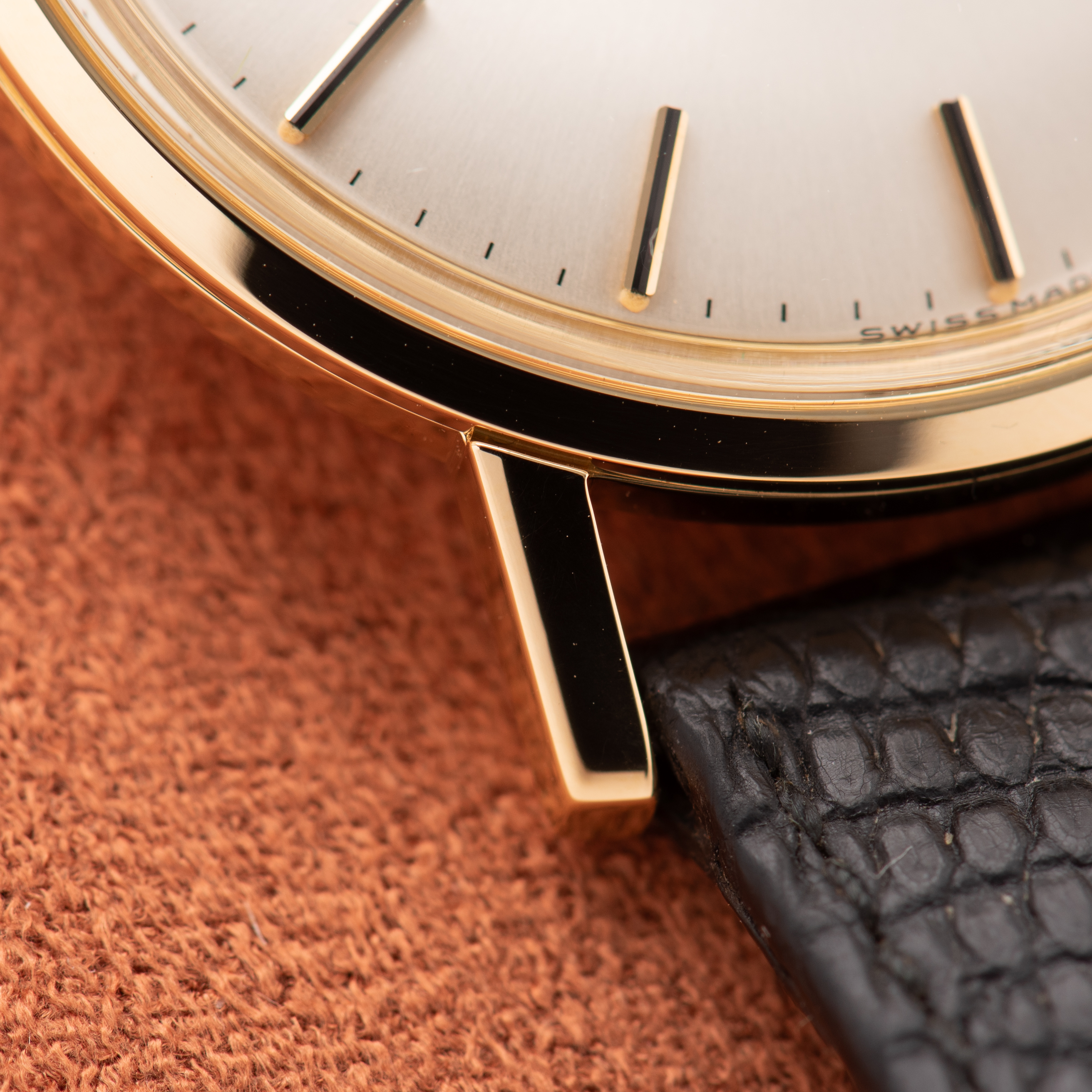 Vue de Omega Automatic Seamaster De Ville Gold 18k 0,750 réf 166.020 from 1965
