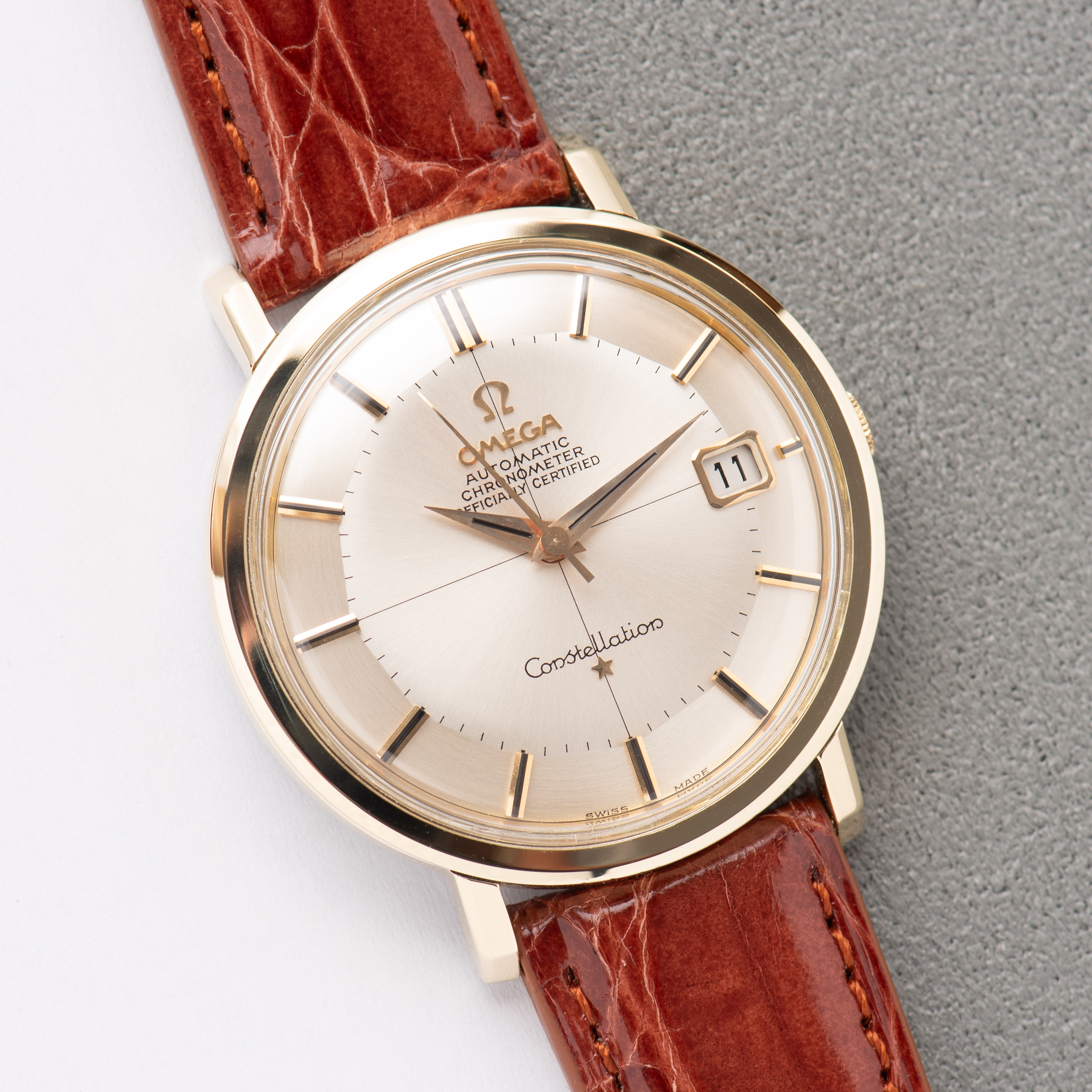 Zicht op Omega Automatic Chronometer Constellation Pie Pan Réf 168.004 from 1964
