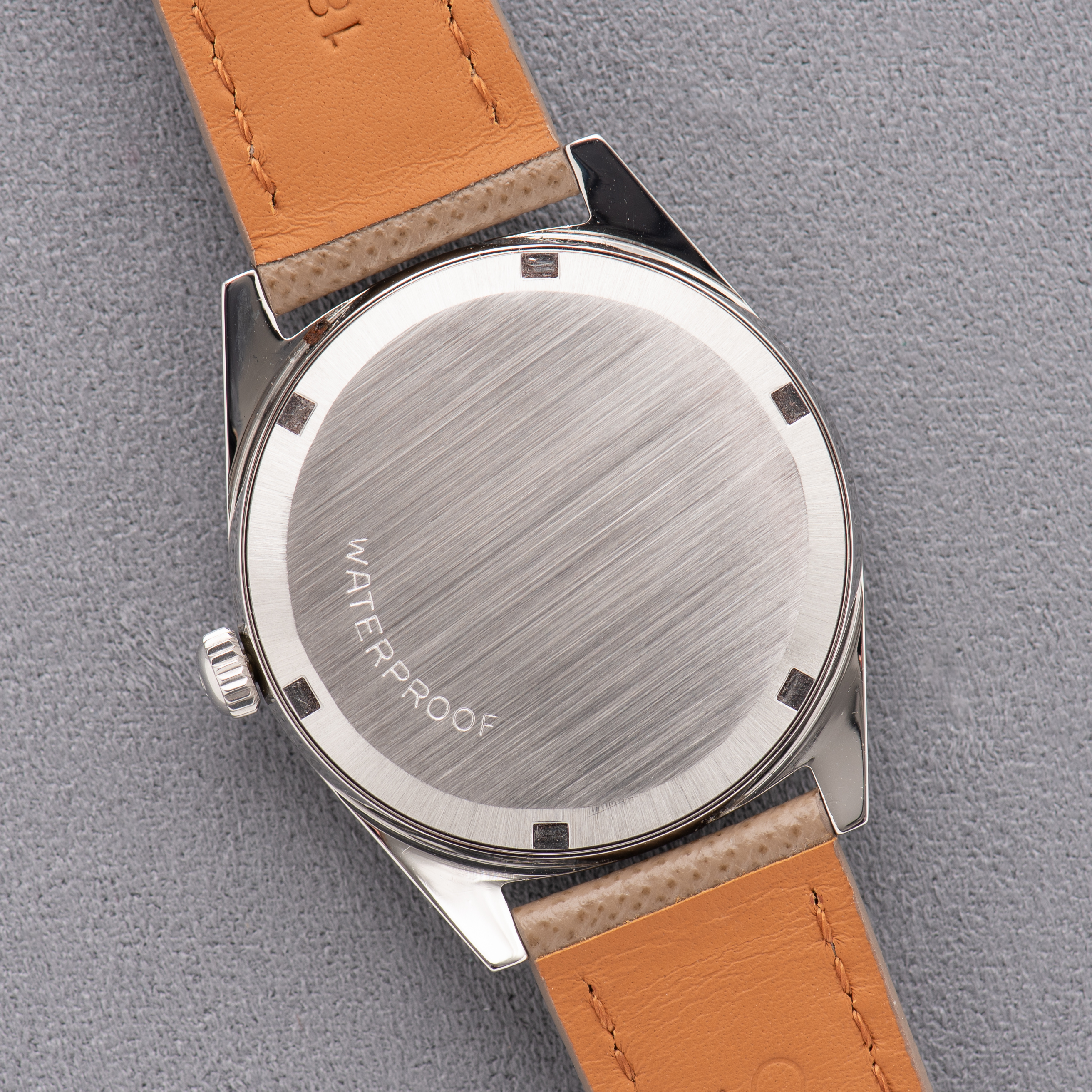 Vue de Omega Genève Blue Patina dial Ultraman Réf 135.041 from 1968