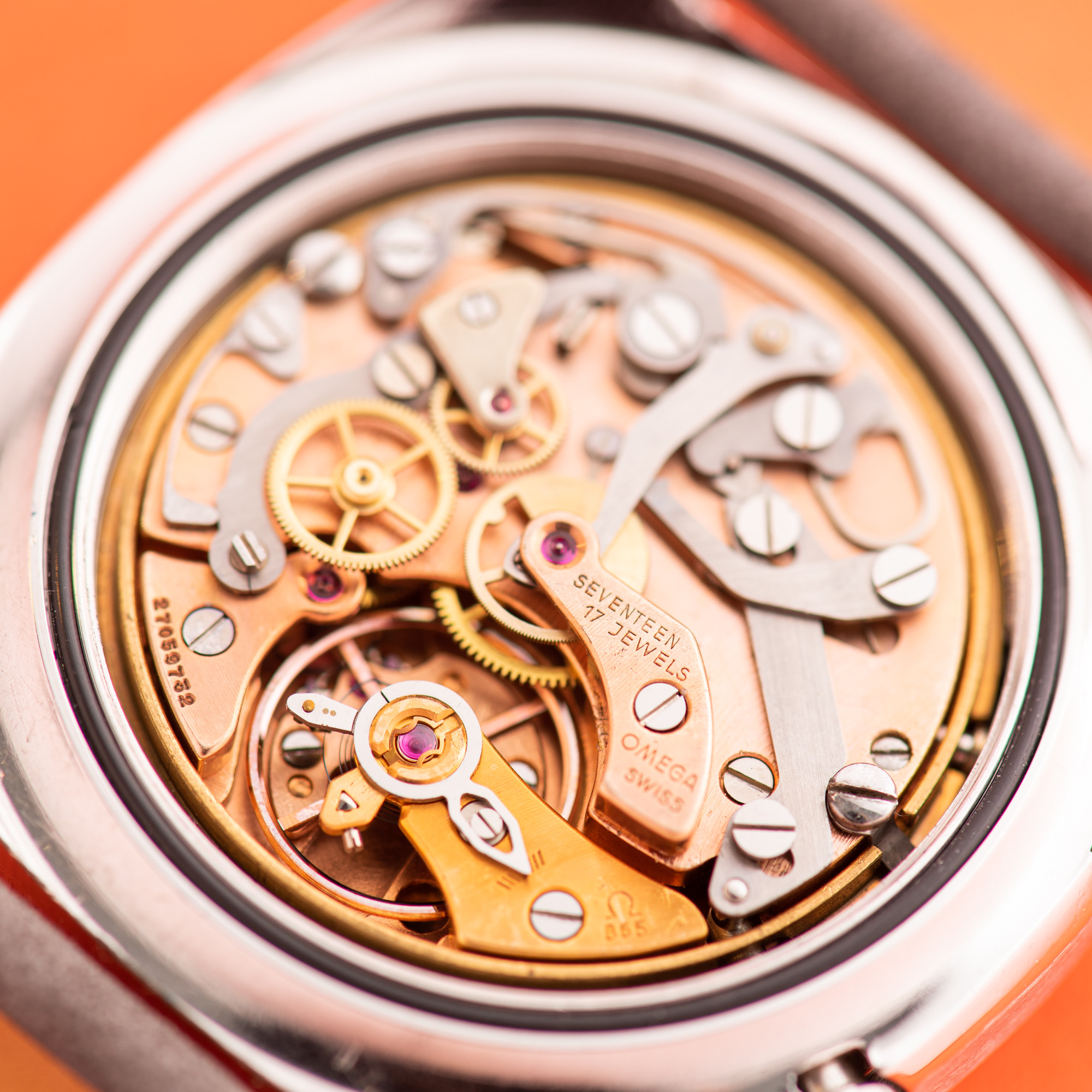 Zicht op Omega Chronostop Seamaster cal 865 réf 145.007 from 1968