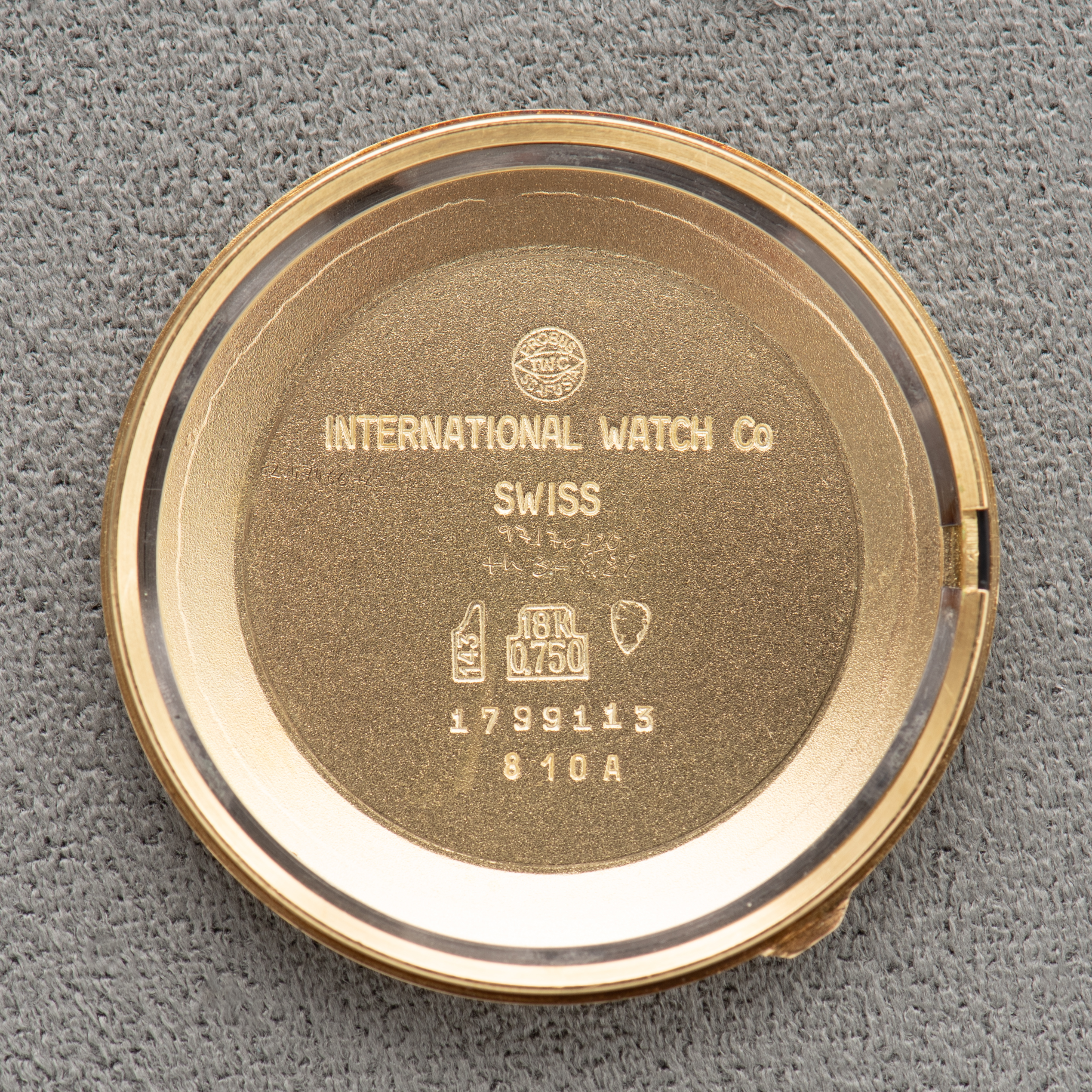 View of IWC International Watch Co Schaffhausen Automatic cal 8541 réf R810A