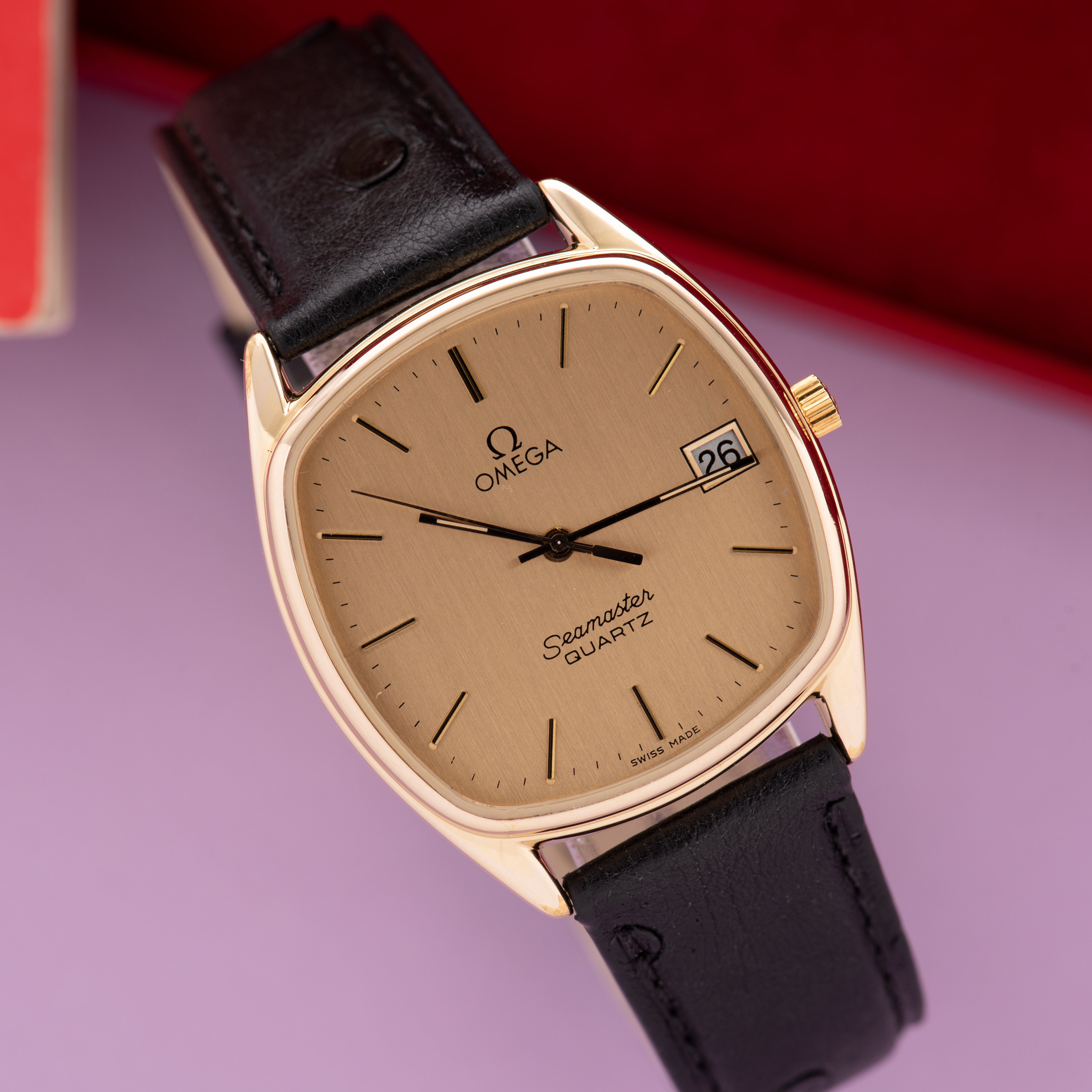Vue de Omega Seamaster Quartz from 1980 Ref 196.0280 box and papers