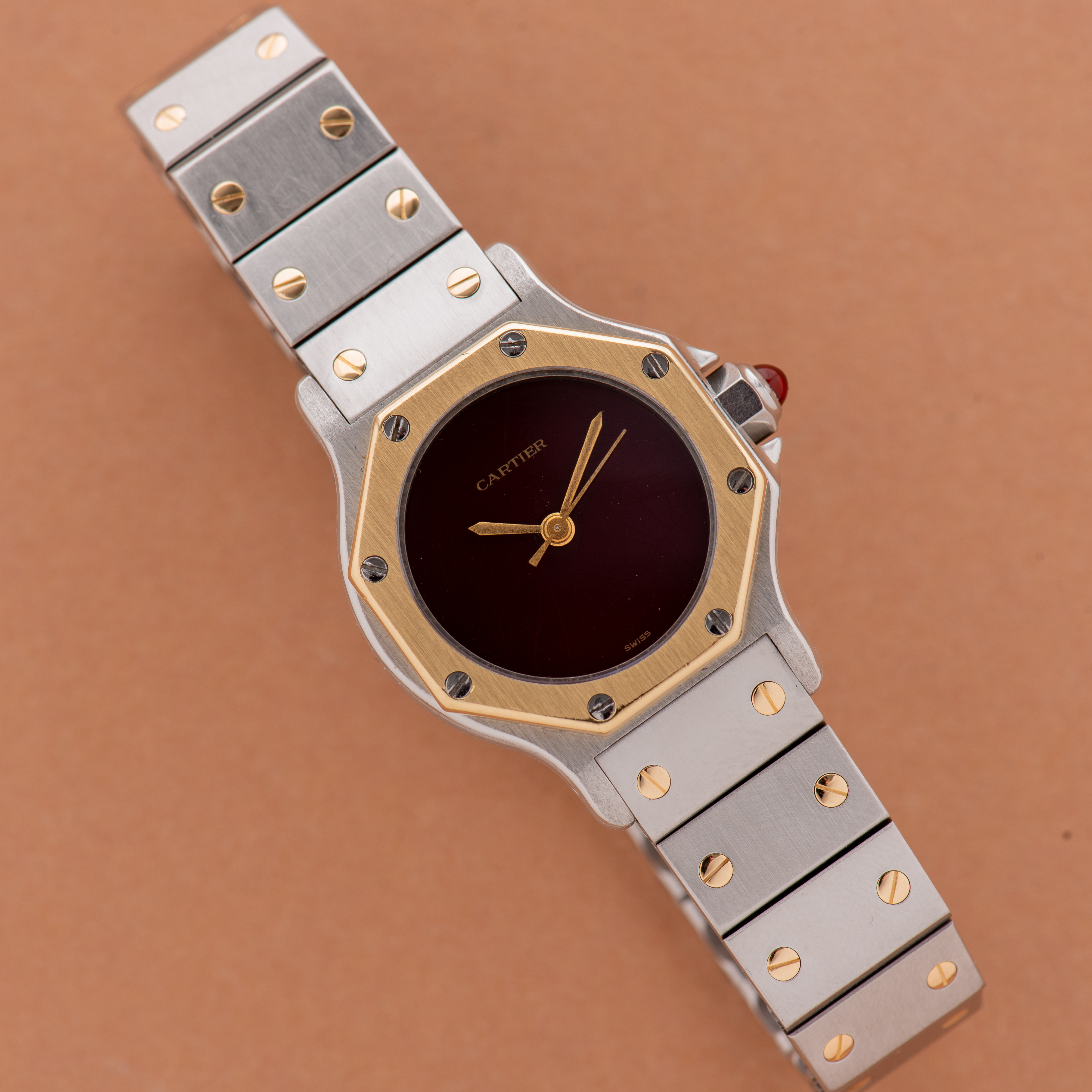 View of Cartier Octagon Burgundy Spider Dial réf 0907