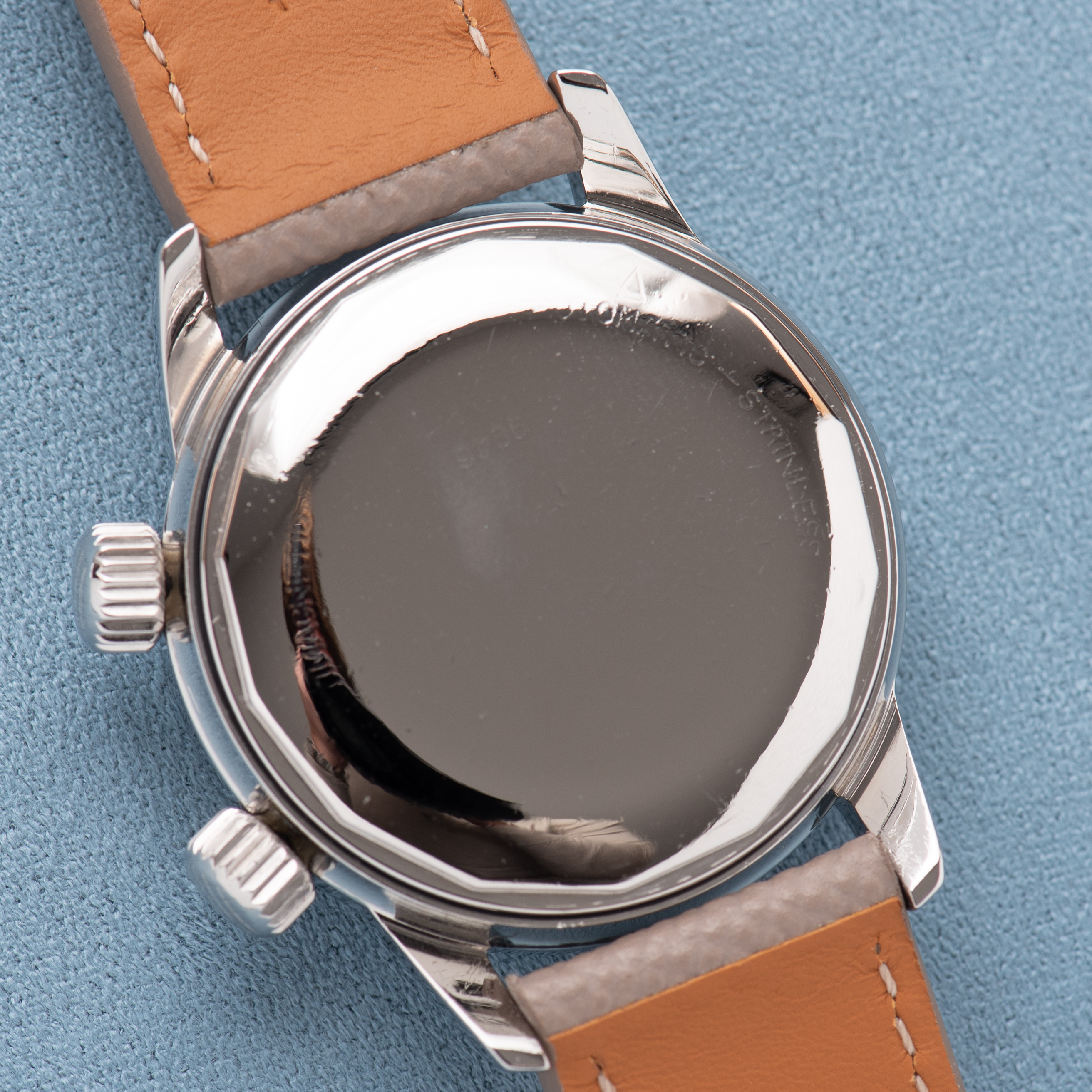 Zicht op Richard Super-Compresor Divers Black Gilt Dial Réf 8-65 from 1960
