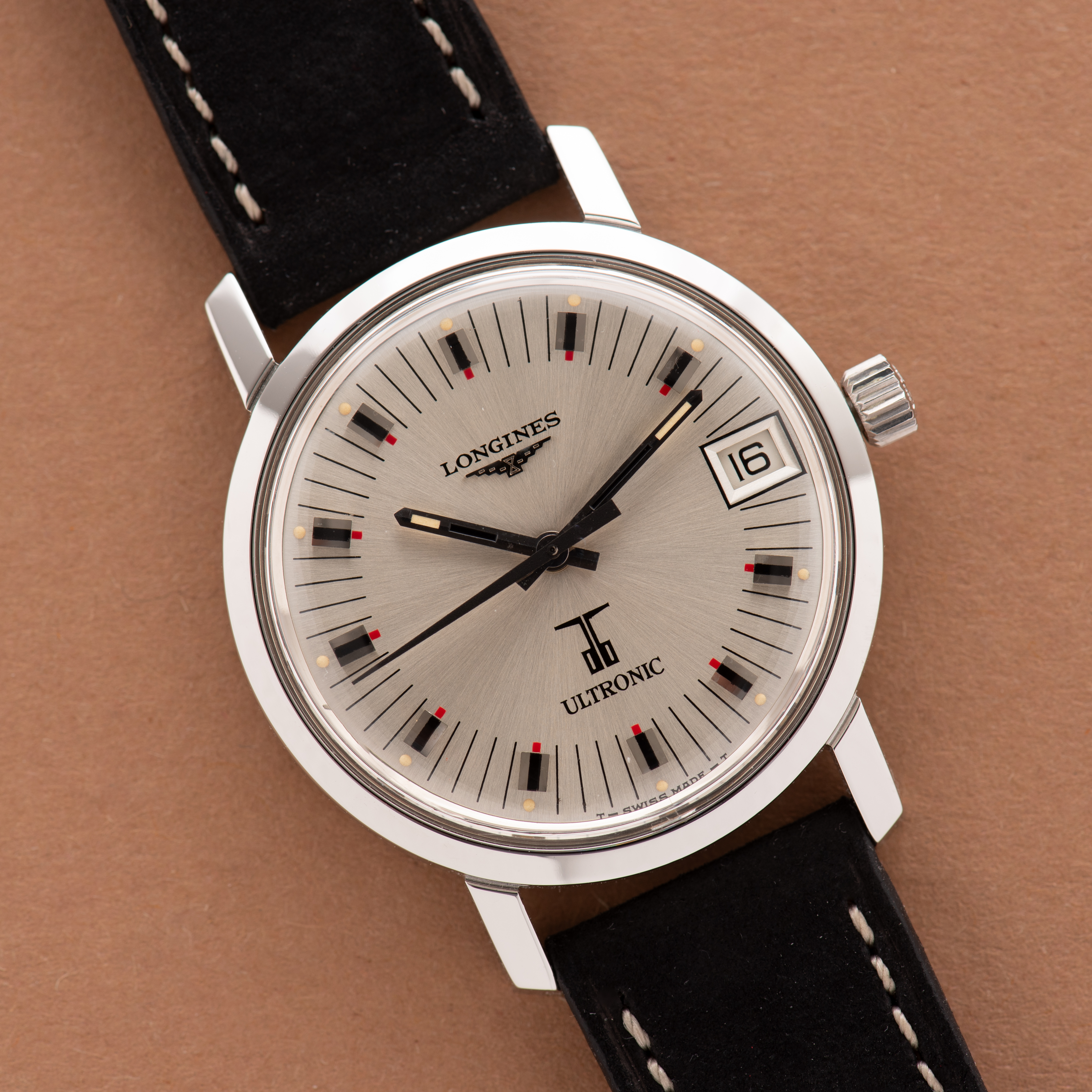 Zicht op Longines Ultronic ref 8623-1 cal 6312