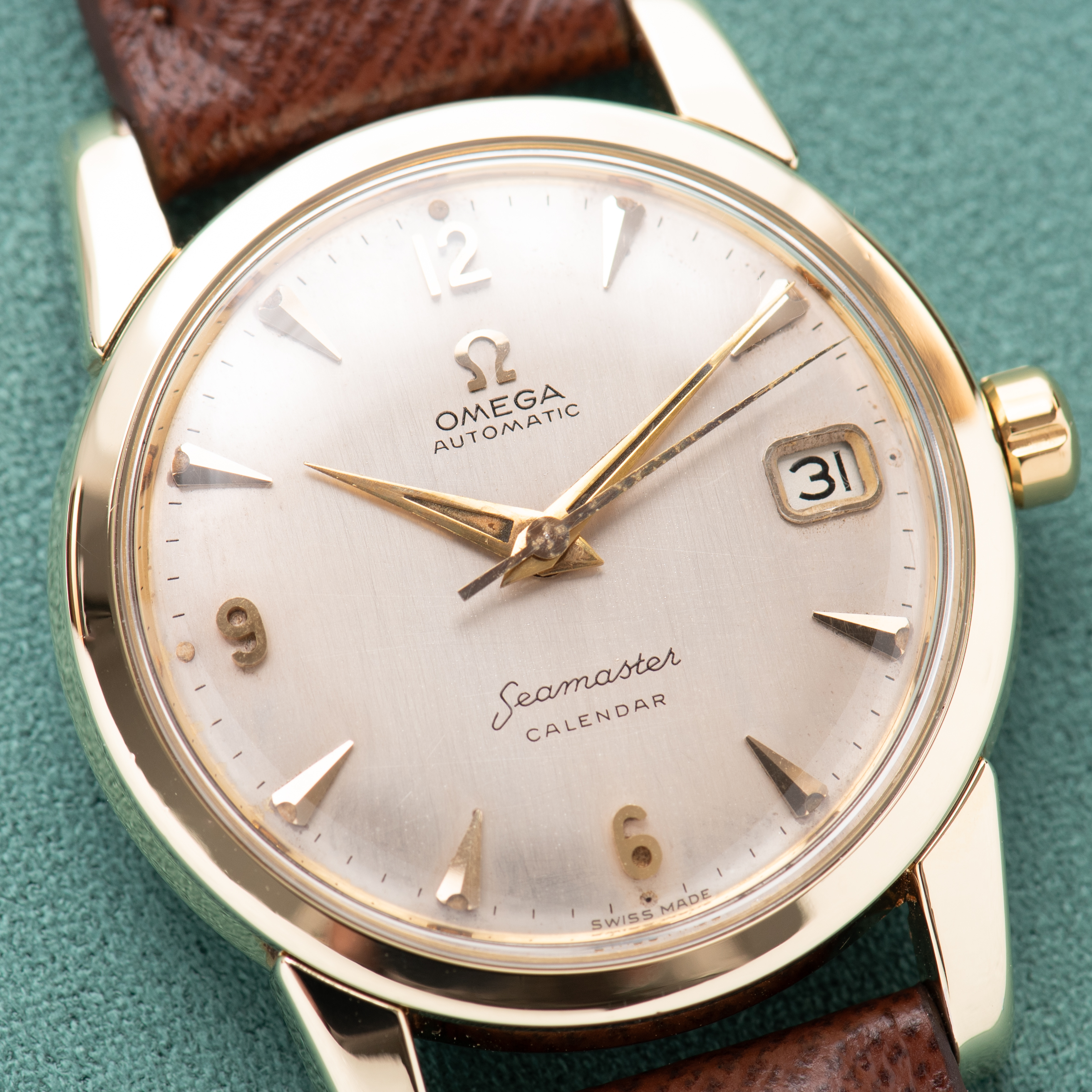 Vue de Omega Automatic Seamaster Calendar Réf 2849 6SC from 1958