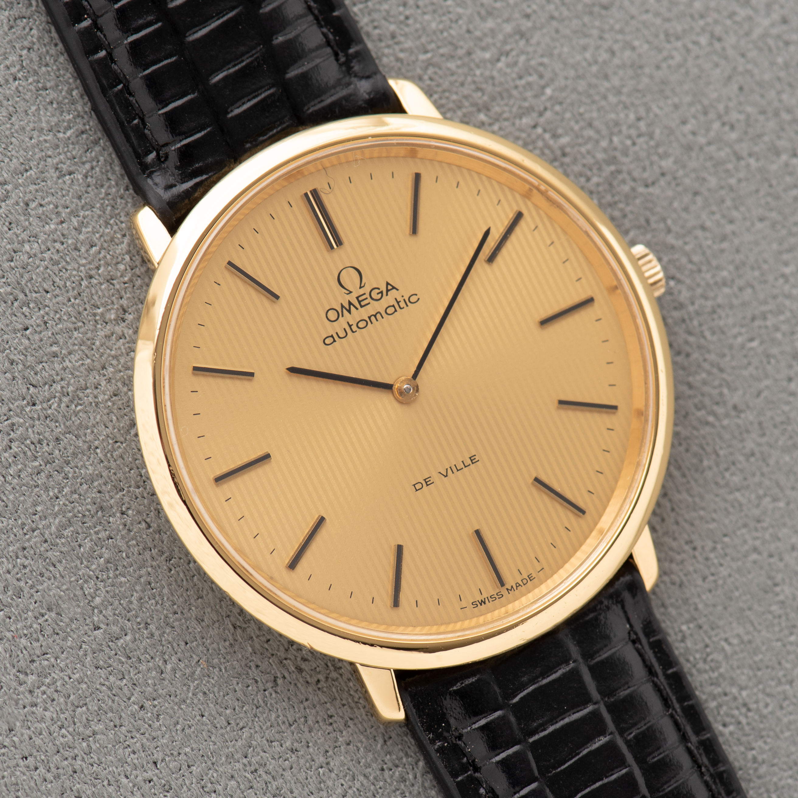 View of Omega Automatic De Ville "Curtain Dial" Cal 711 réf 151.0039 from 1973