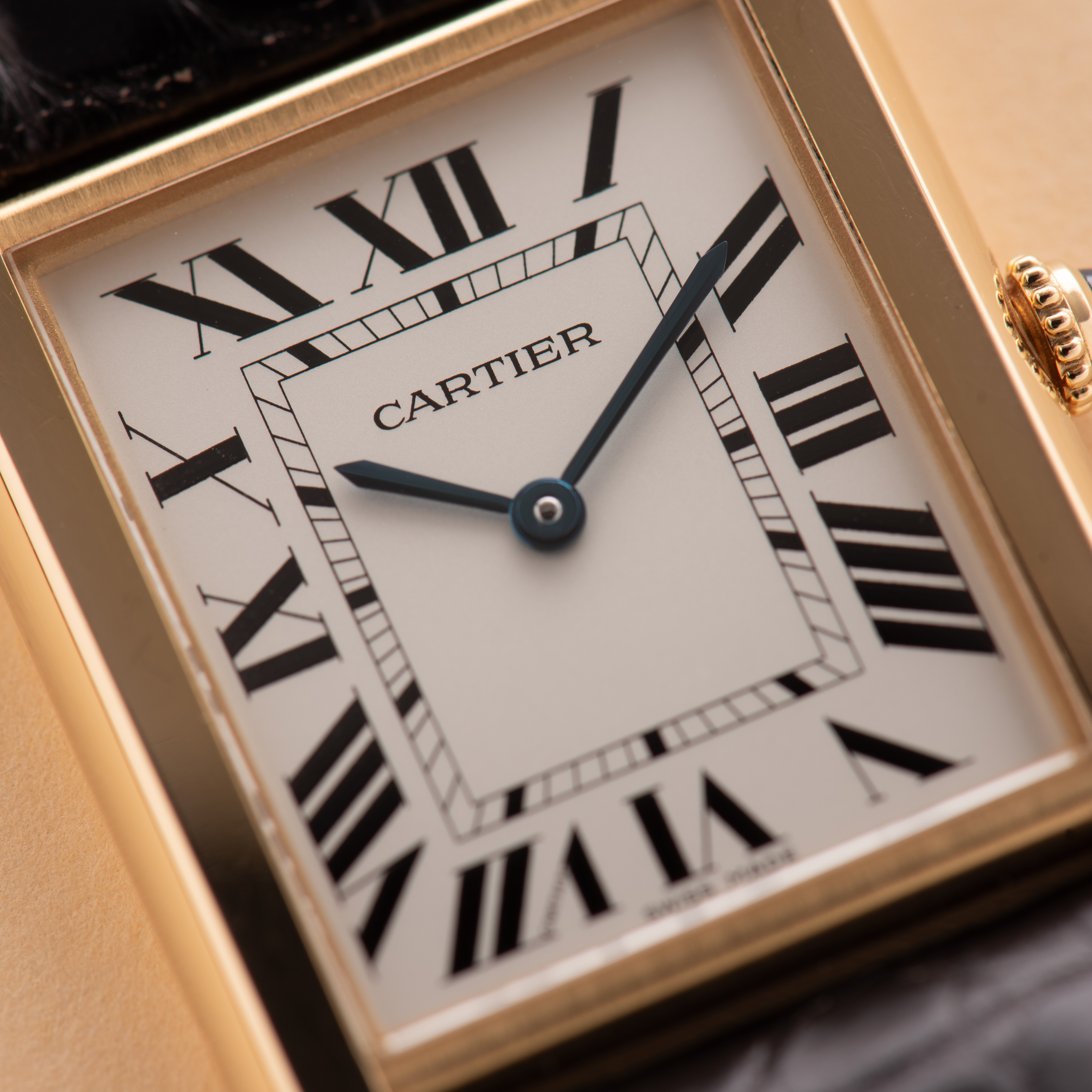 Zicht op Cartier Tank Solo LM ref 3167 Gold 18K/Steel Volledige set