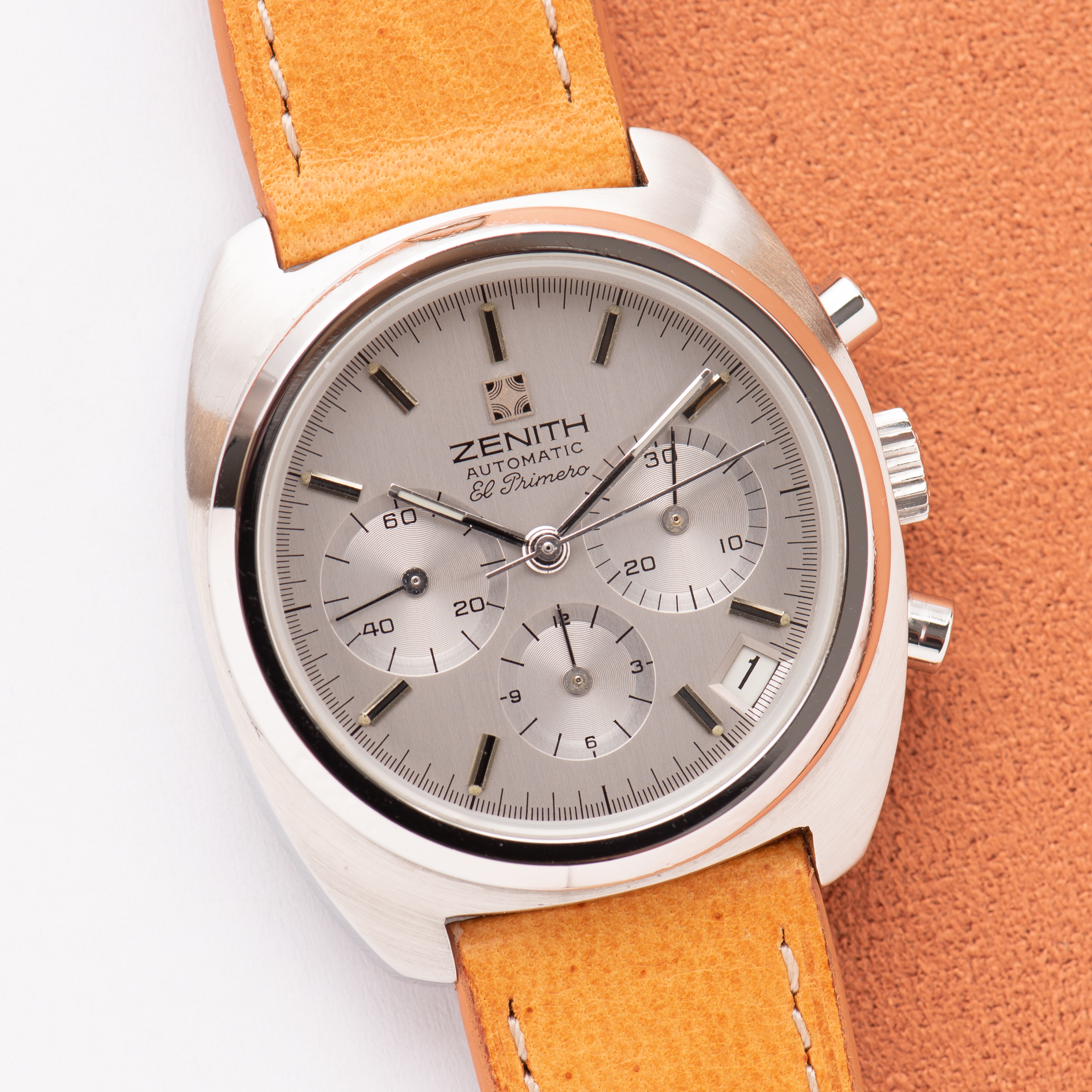 View of Zenith El Primero Chronograph Cal 3019 Réf 01.0210.415 from 1970
