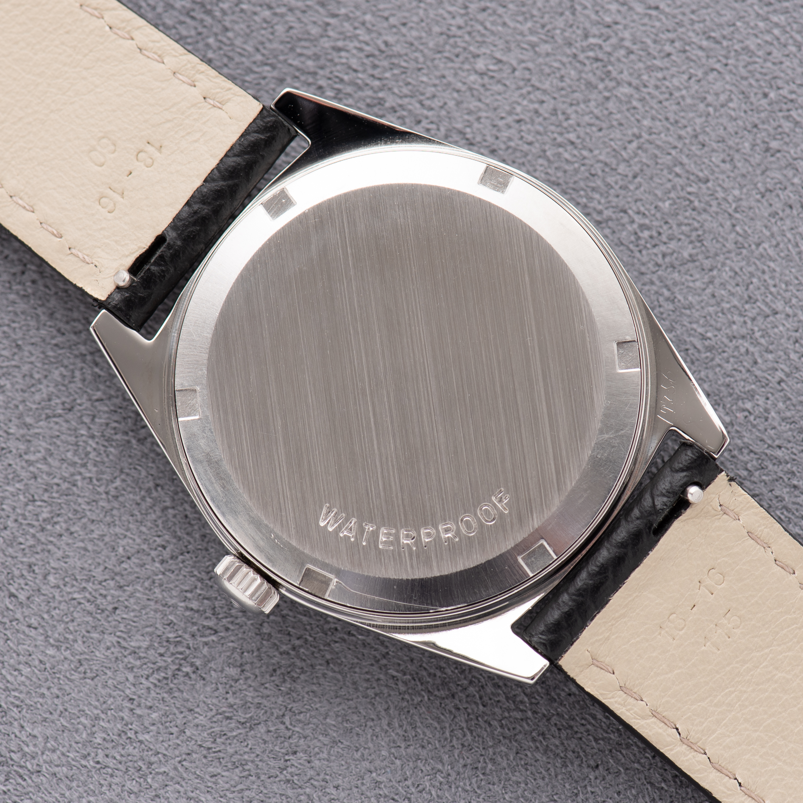 Zicht op Omega Geneva "Breguet Dial" Zilver ref 135.041 uit 1969