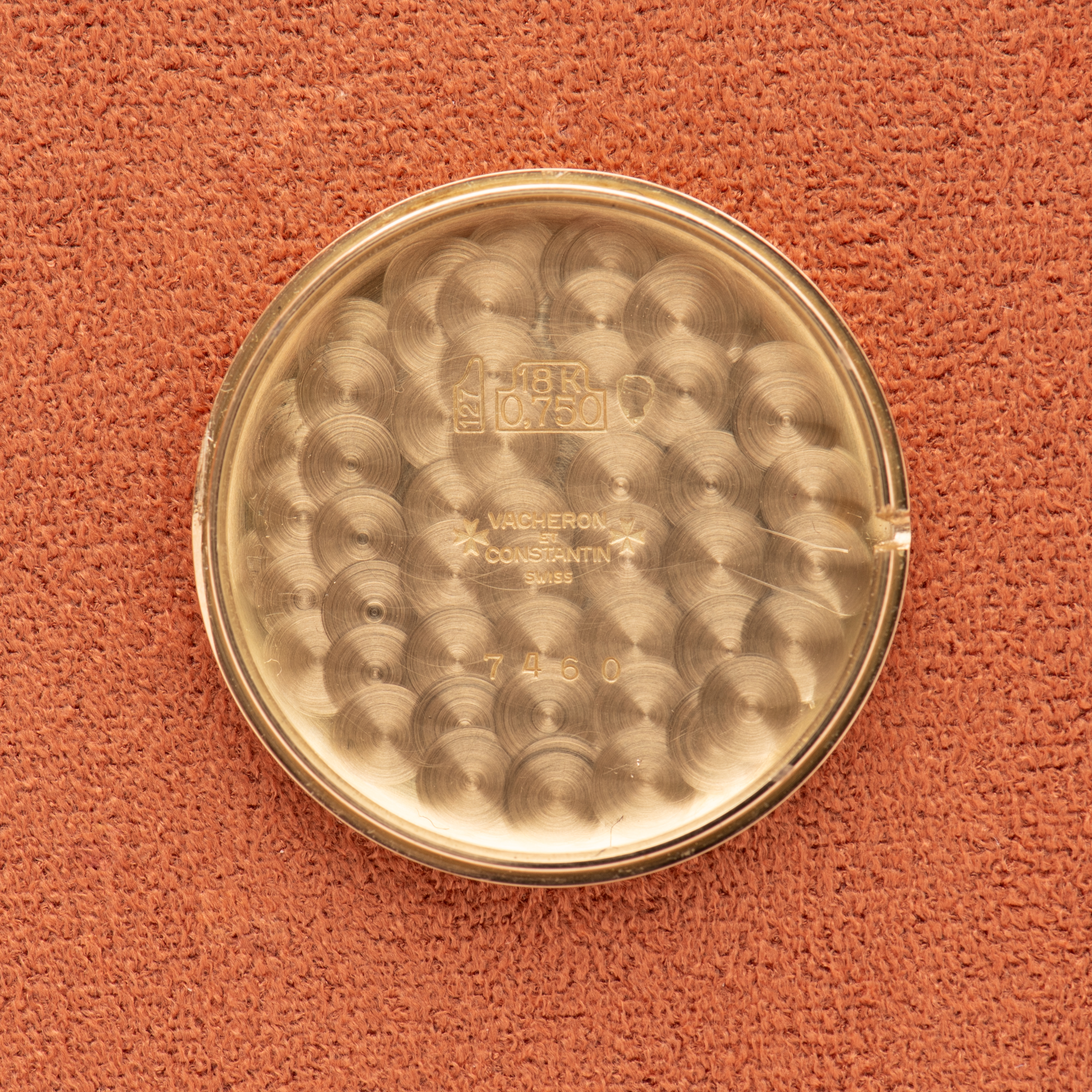 Vue de Vacheron Constantin Genève Tonneau Gold 18k Réf 7460 from 60'