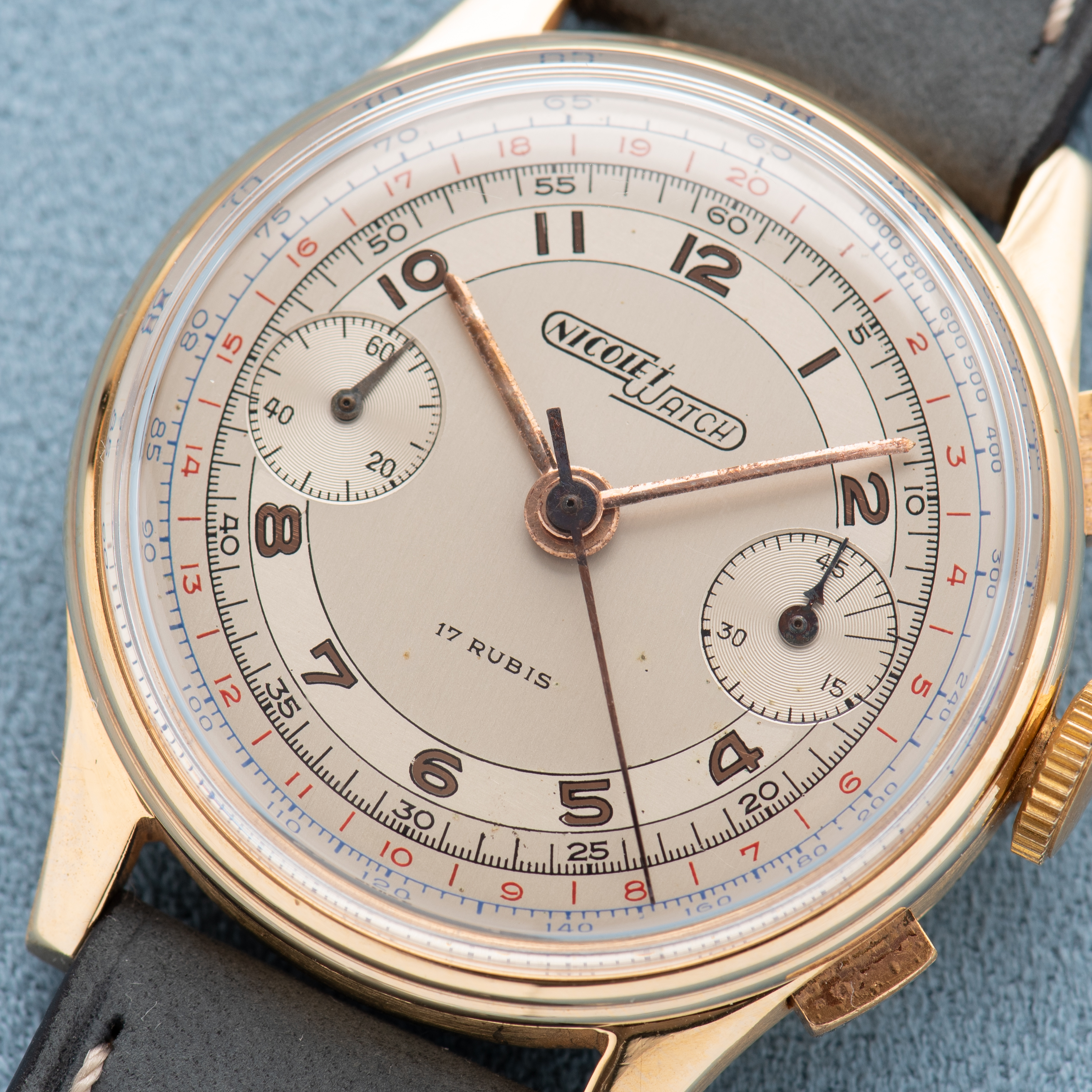 View of Nicolet Watch Chronograph 17rubis Gold Plated Landeron 39