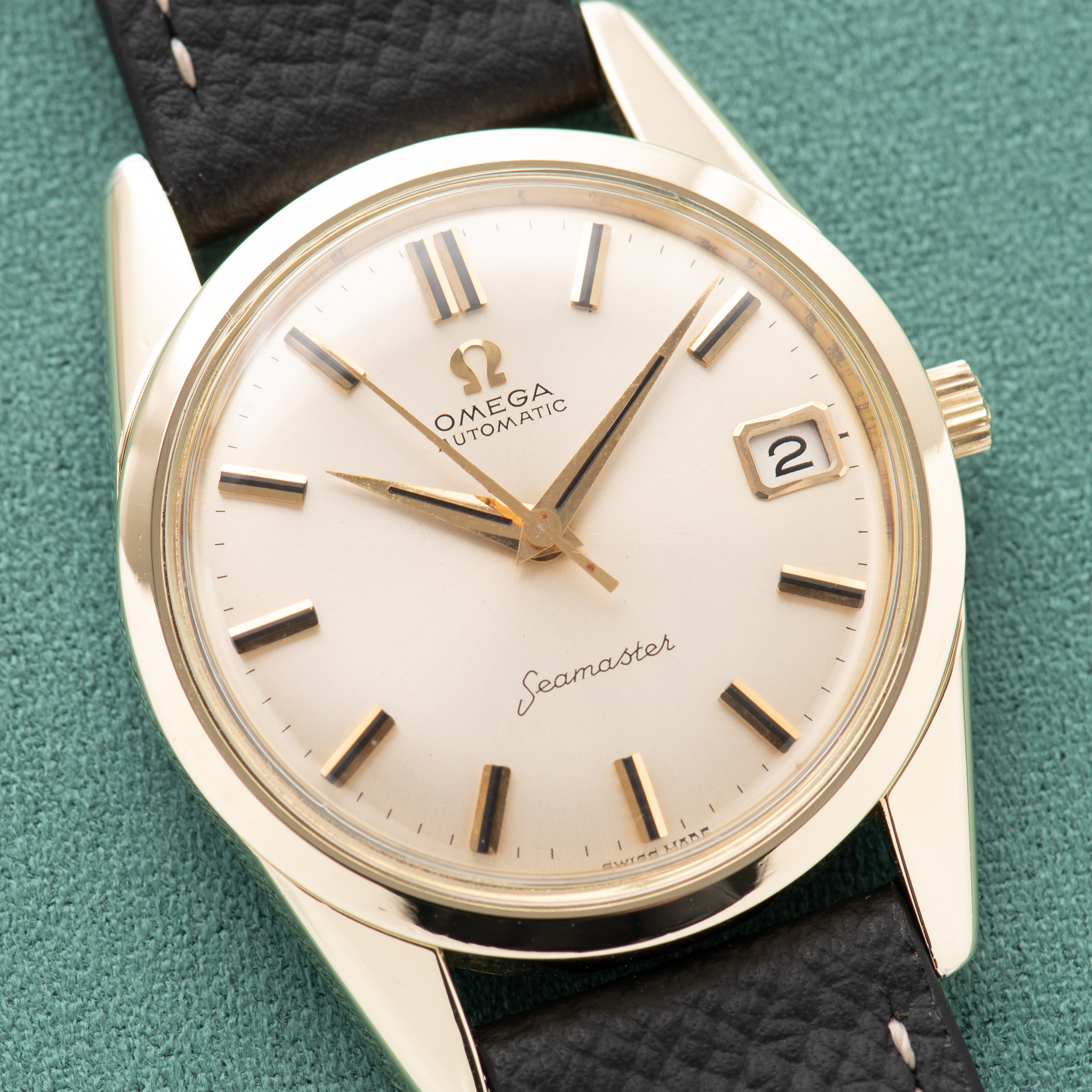 View of Omega Seamaster Automatic Silver/Creme Dial ref 14701.4 SC cal 562 from 1961