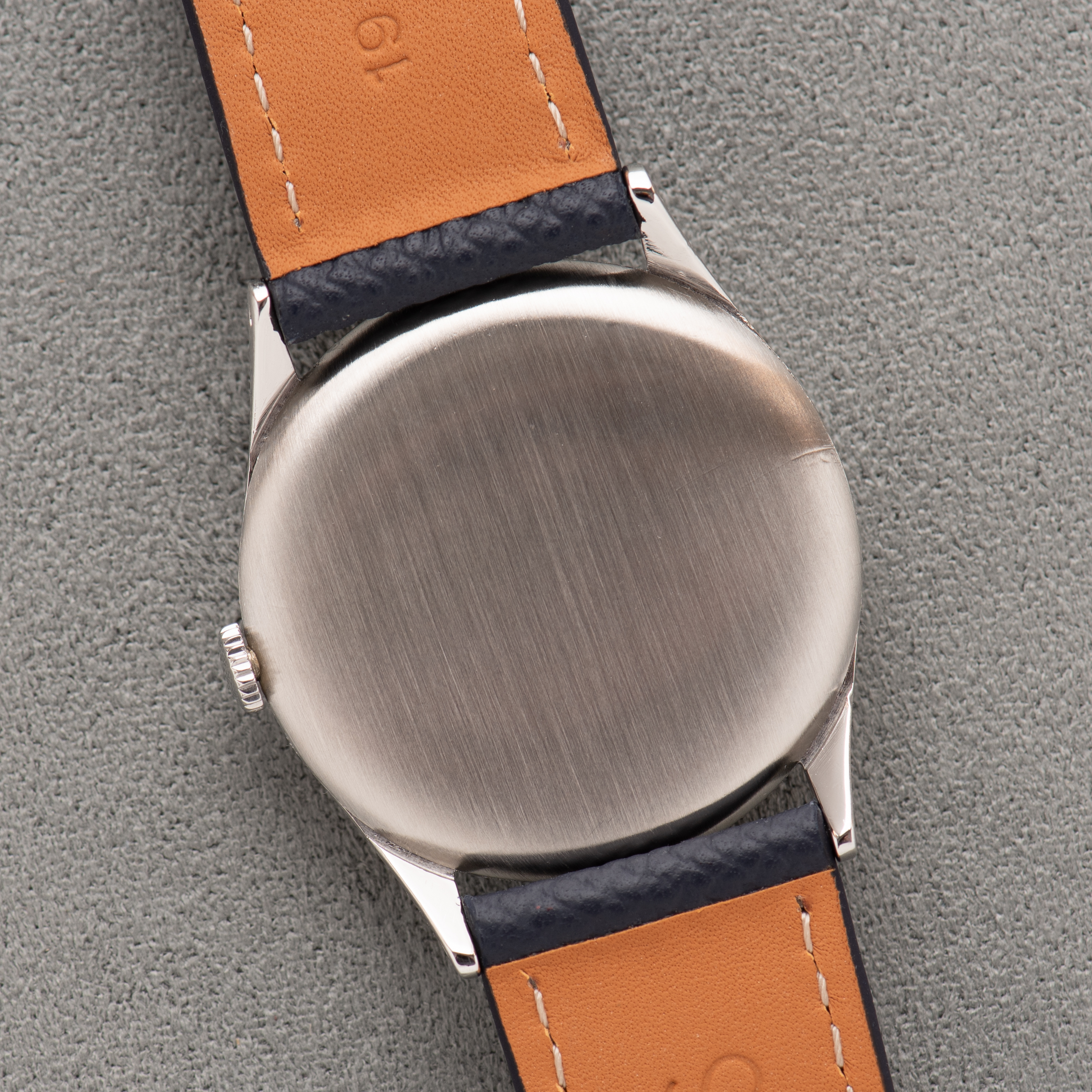 View of Omega Dress Watch Steel réf 2405-2 from 1944