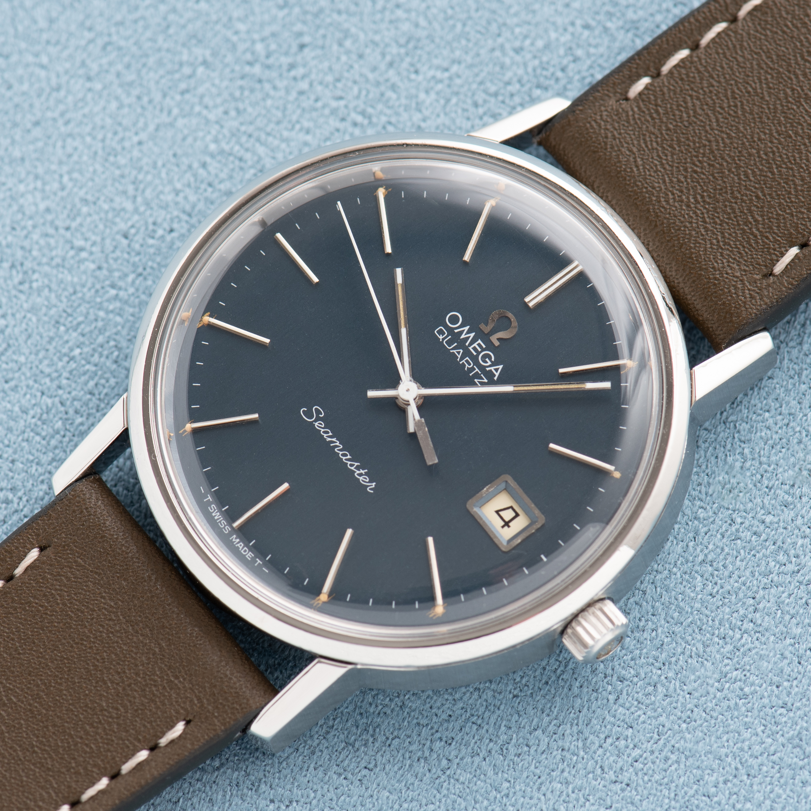 View of Omega Quartz Seamaster Date Blue Dial ref 196.0079 cal 1342 from 1977