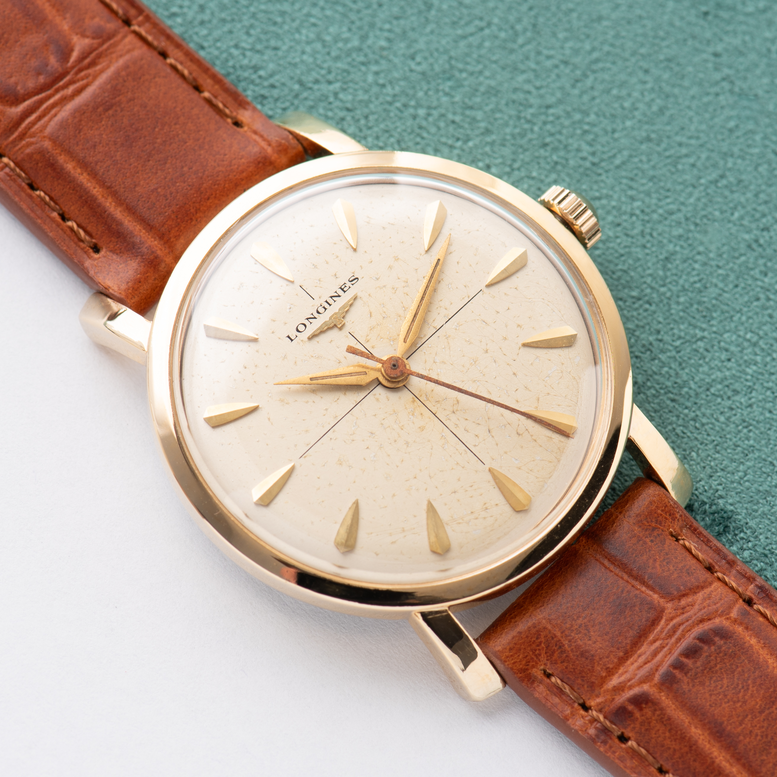 Vue de Longines mécanique Crosshair dial réf 6852-2 162 from 60'