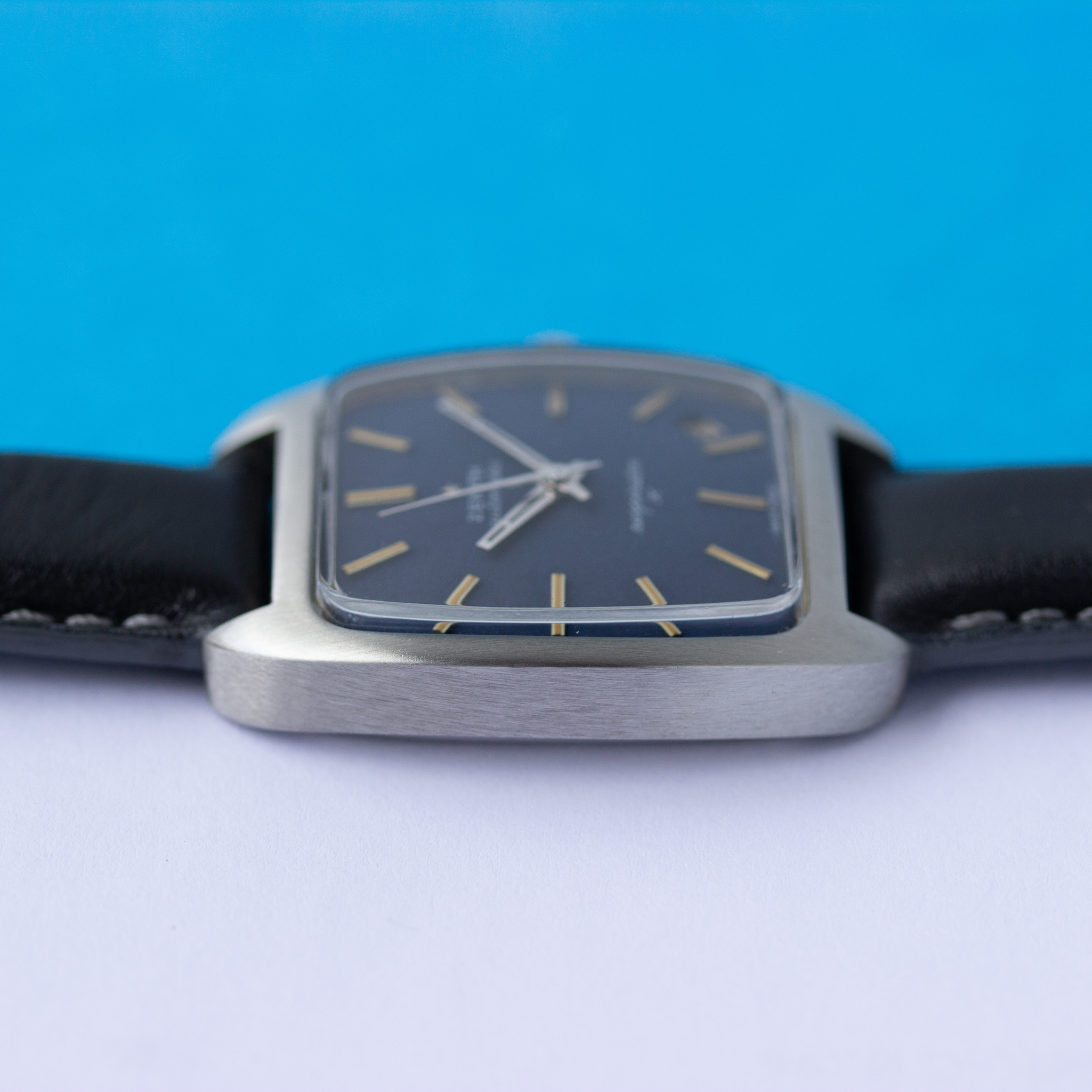 View of Zenith Automatic Breathator X cal 2562PC
