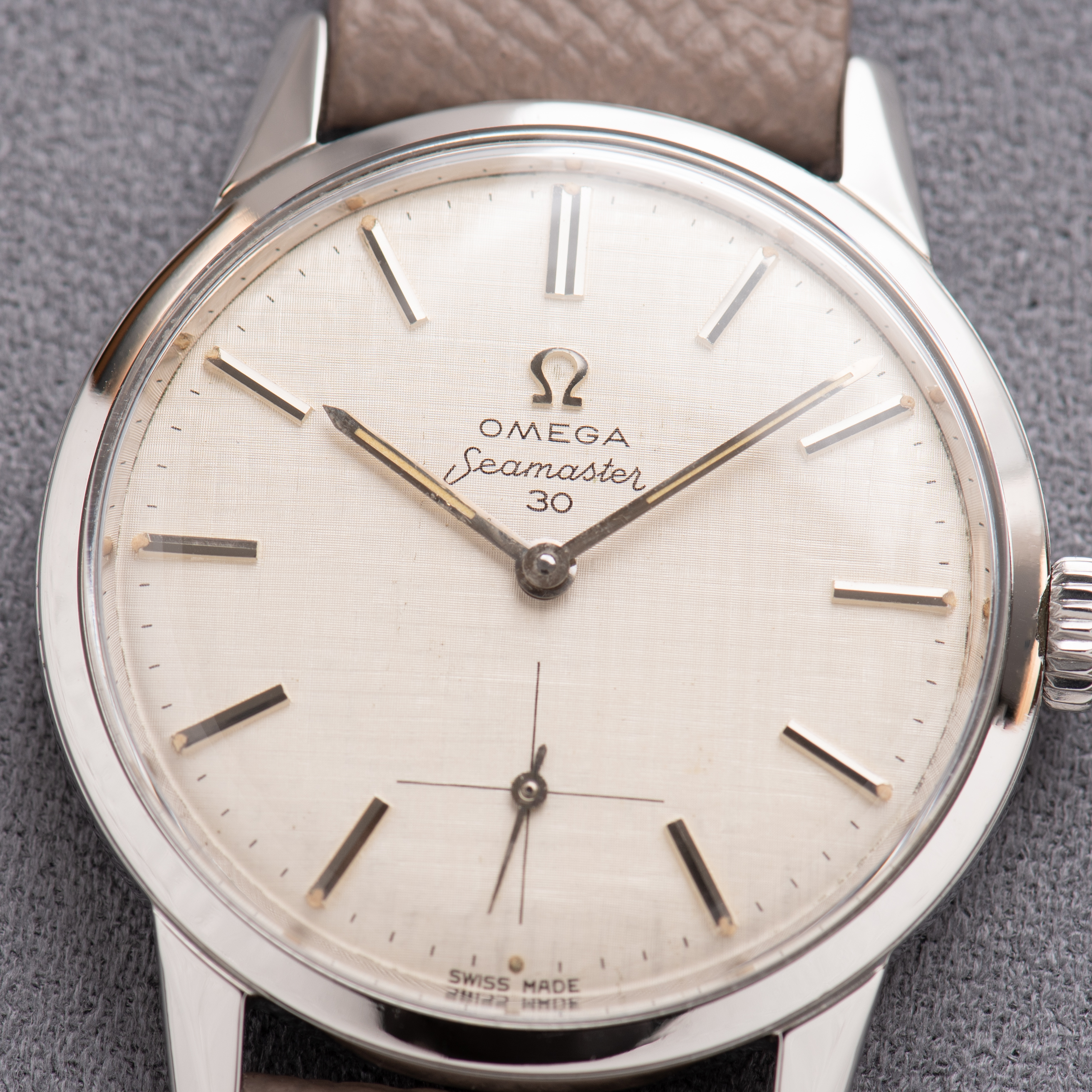 Vue de Omega Seamaster 30 "Linen Dial" from 1961 Réf 125.003