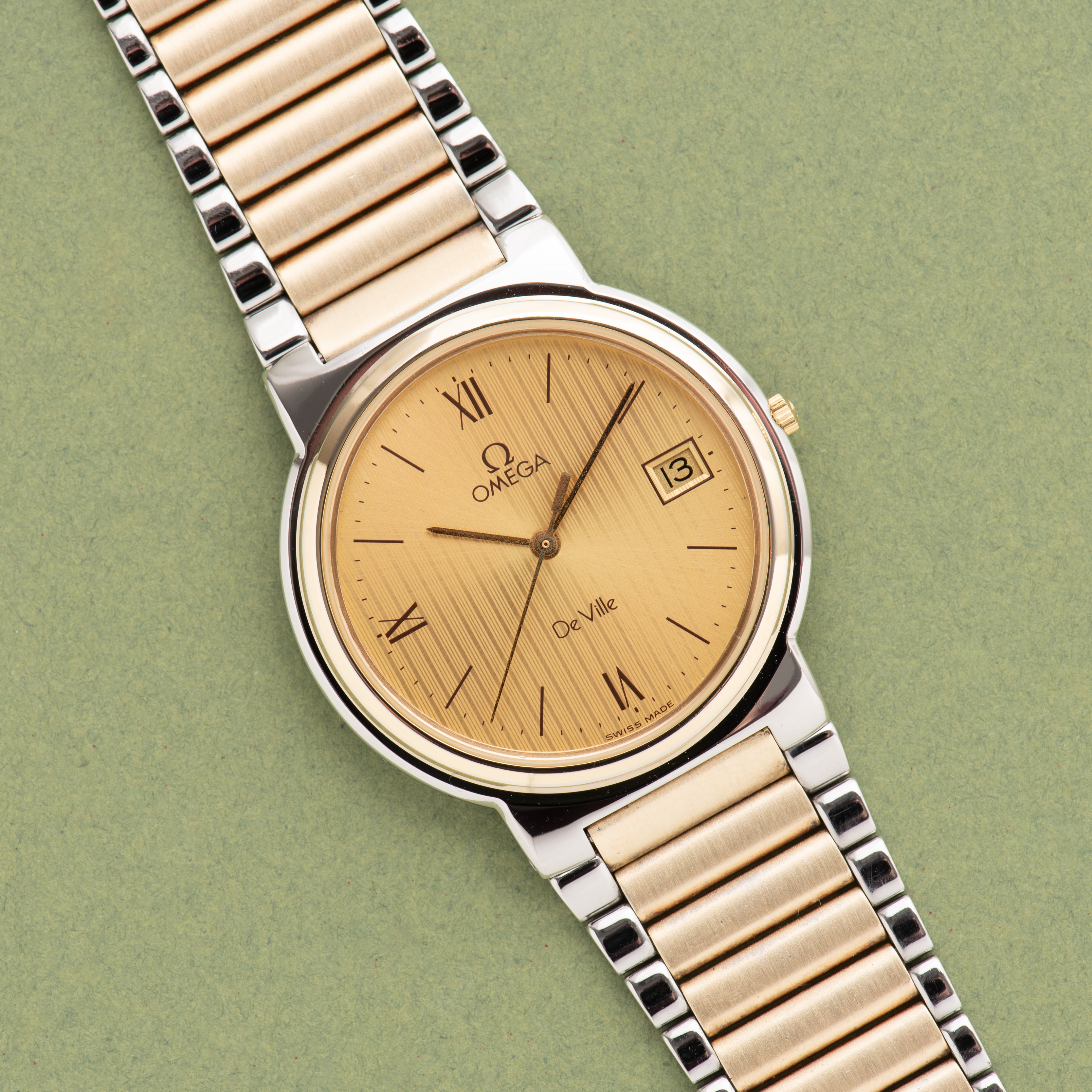 Vue de Omega De Ville Quartz Gold plated/steel réf 196.0256 from 1984