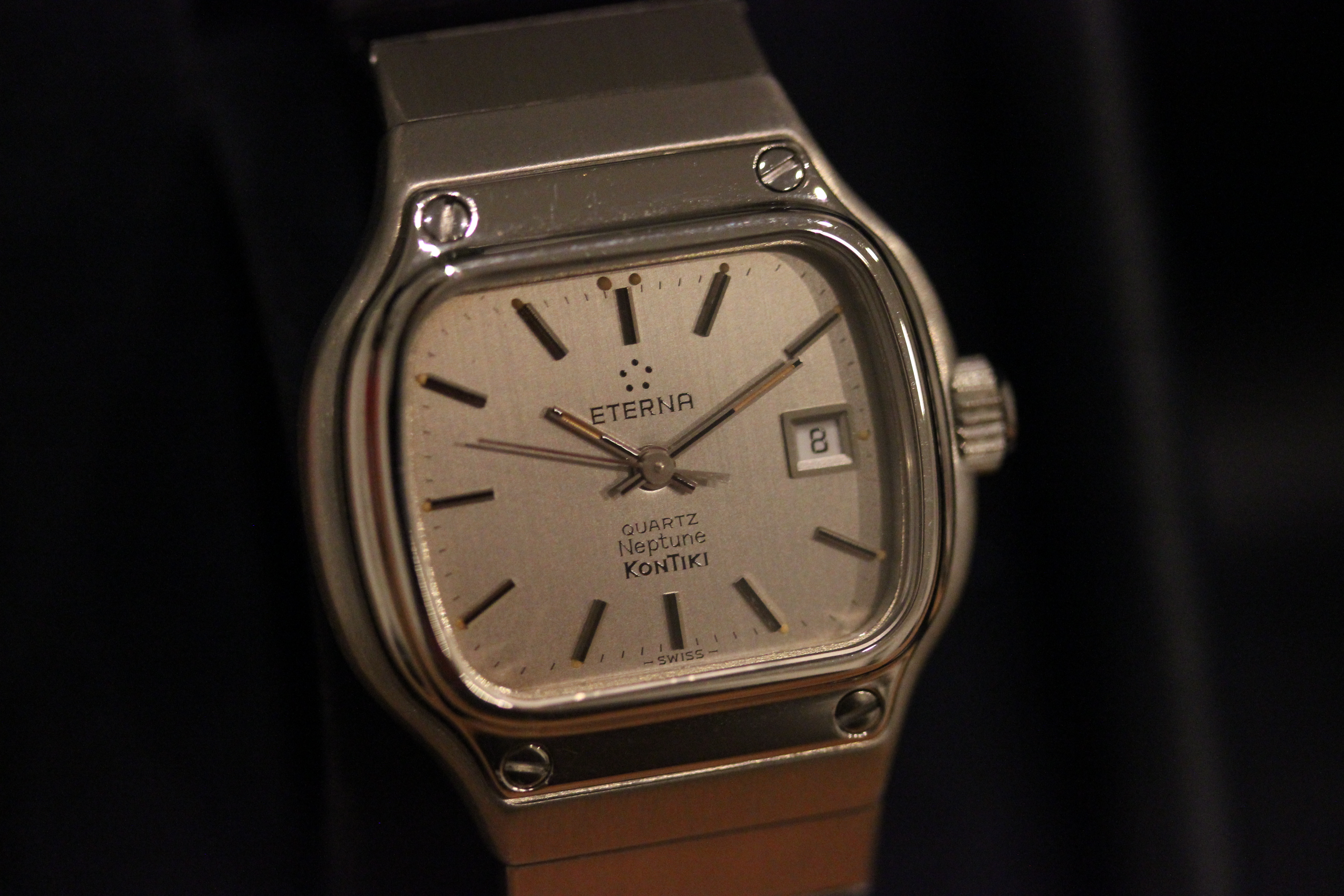 View of Eterna Quartz Neptune Kontiki New Old Stock